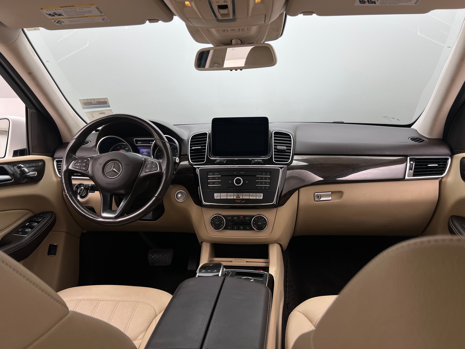 Thumbnail: 2016 Mercedes-Benz GLE - 2
