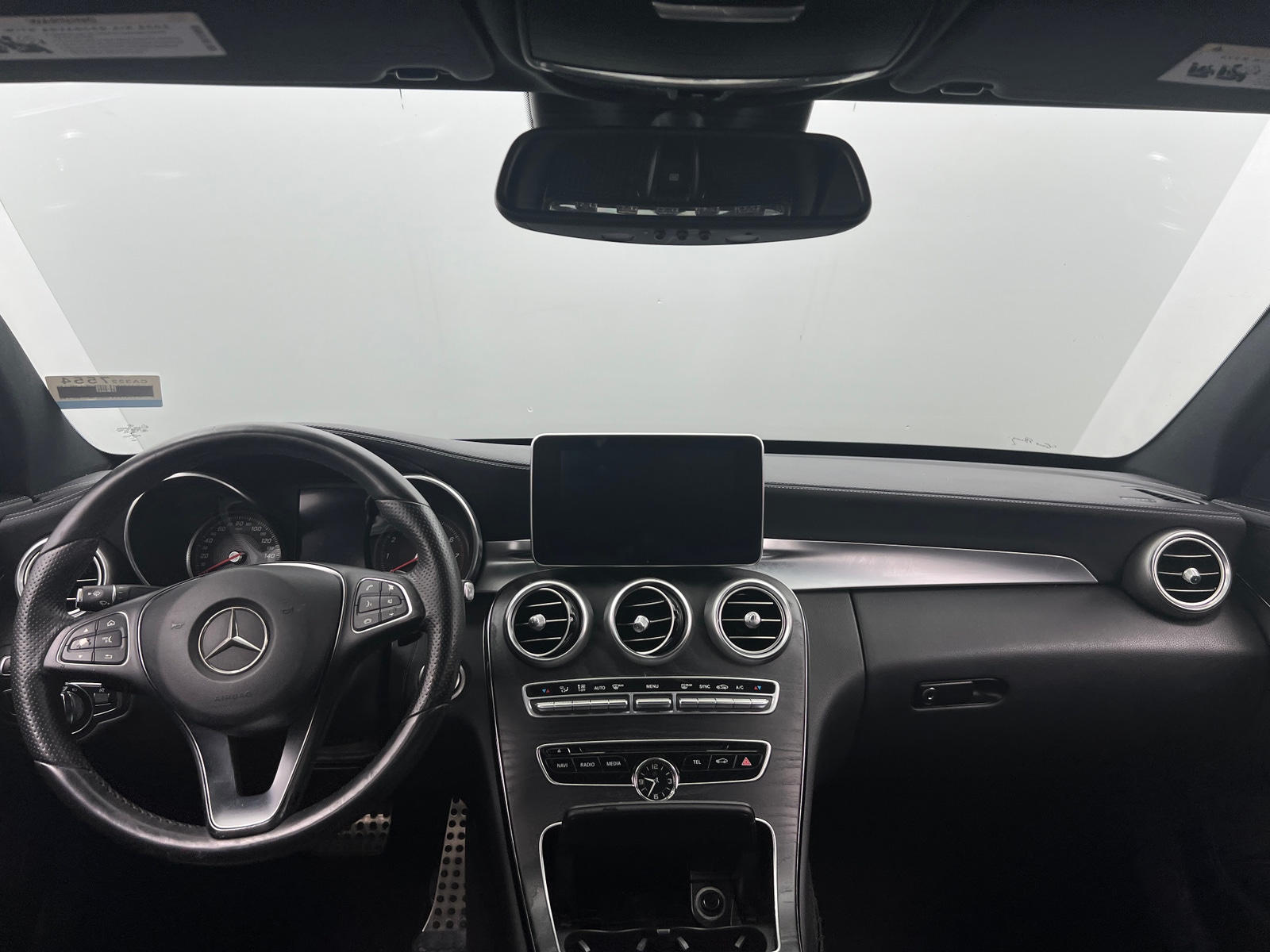 Thumbnail: 2016 Mercedes-Benz C-Class - 2