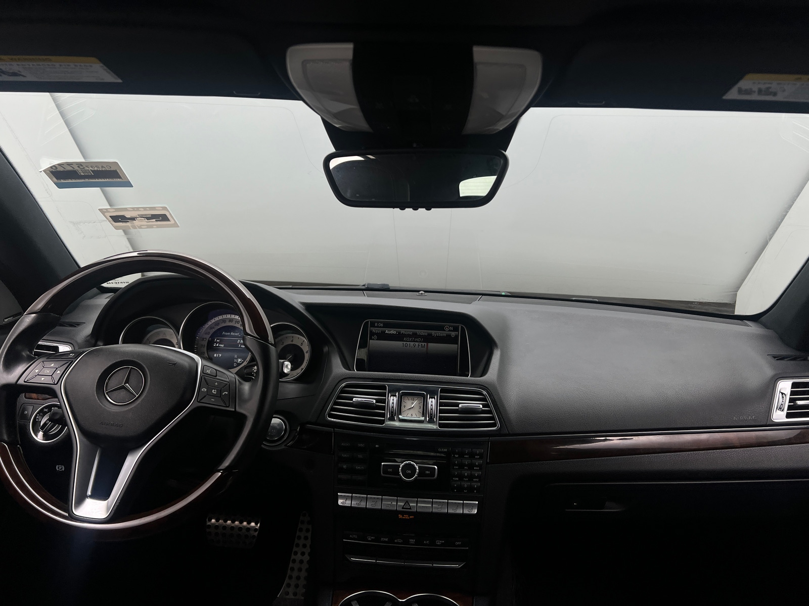 Thumbnail: 2014 Mercedes-Benz E-Class - 2