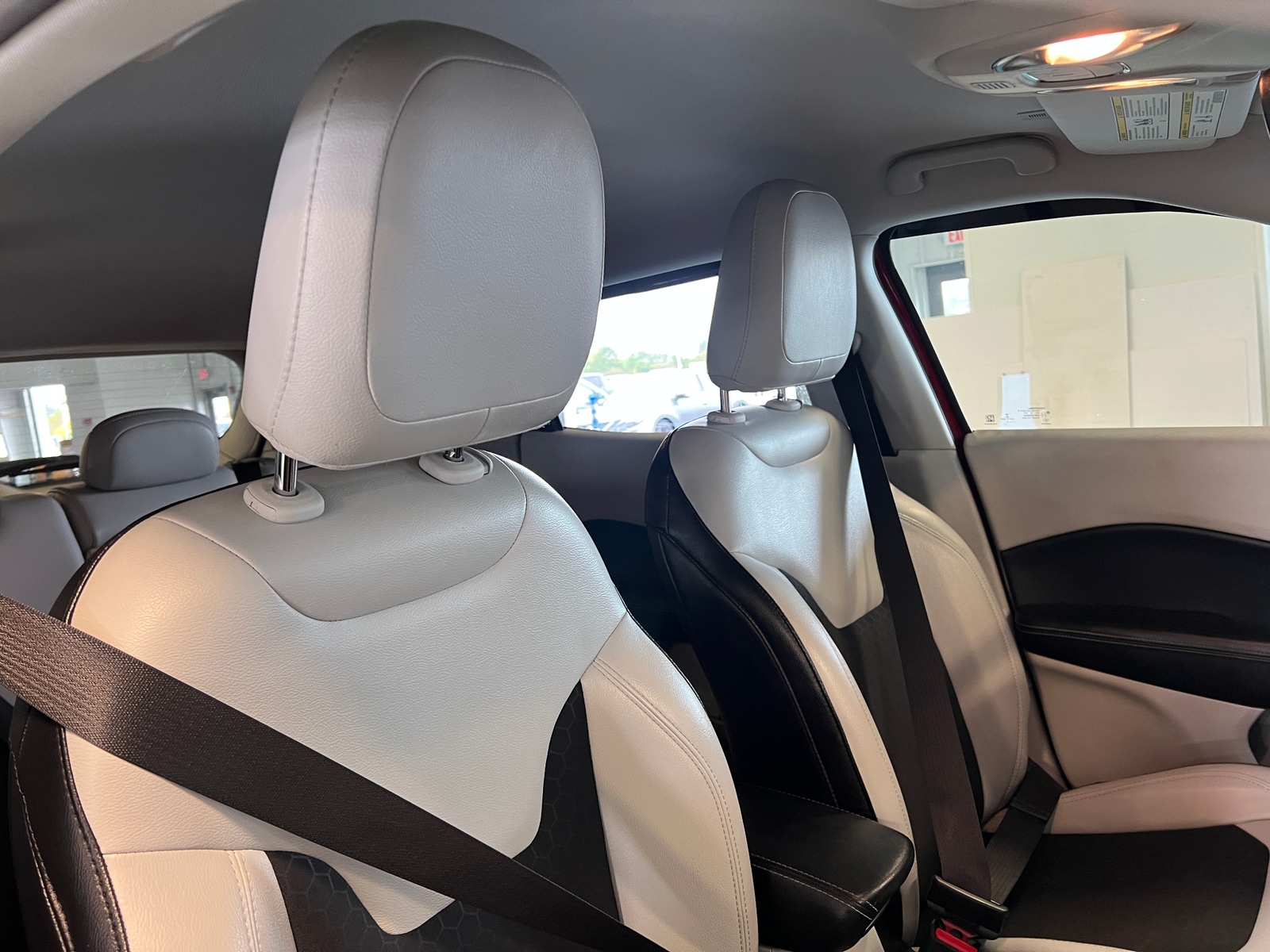 Thumbnail: 2018 Jeep Compass - 2