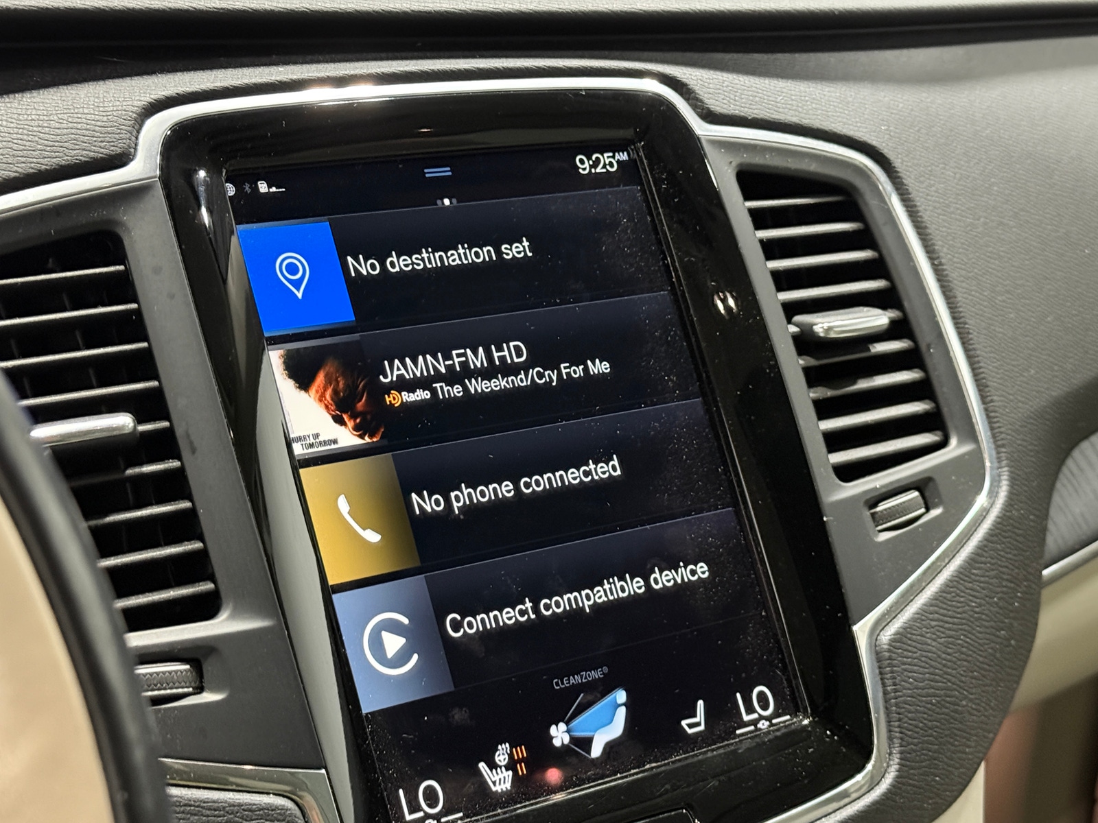 Thumbnail: 2020 Volvo XC90 - 3