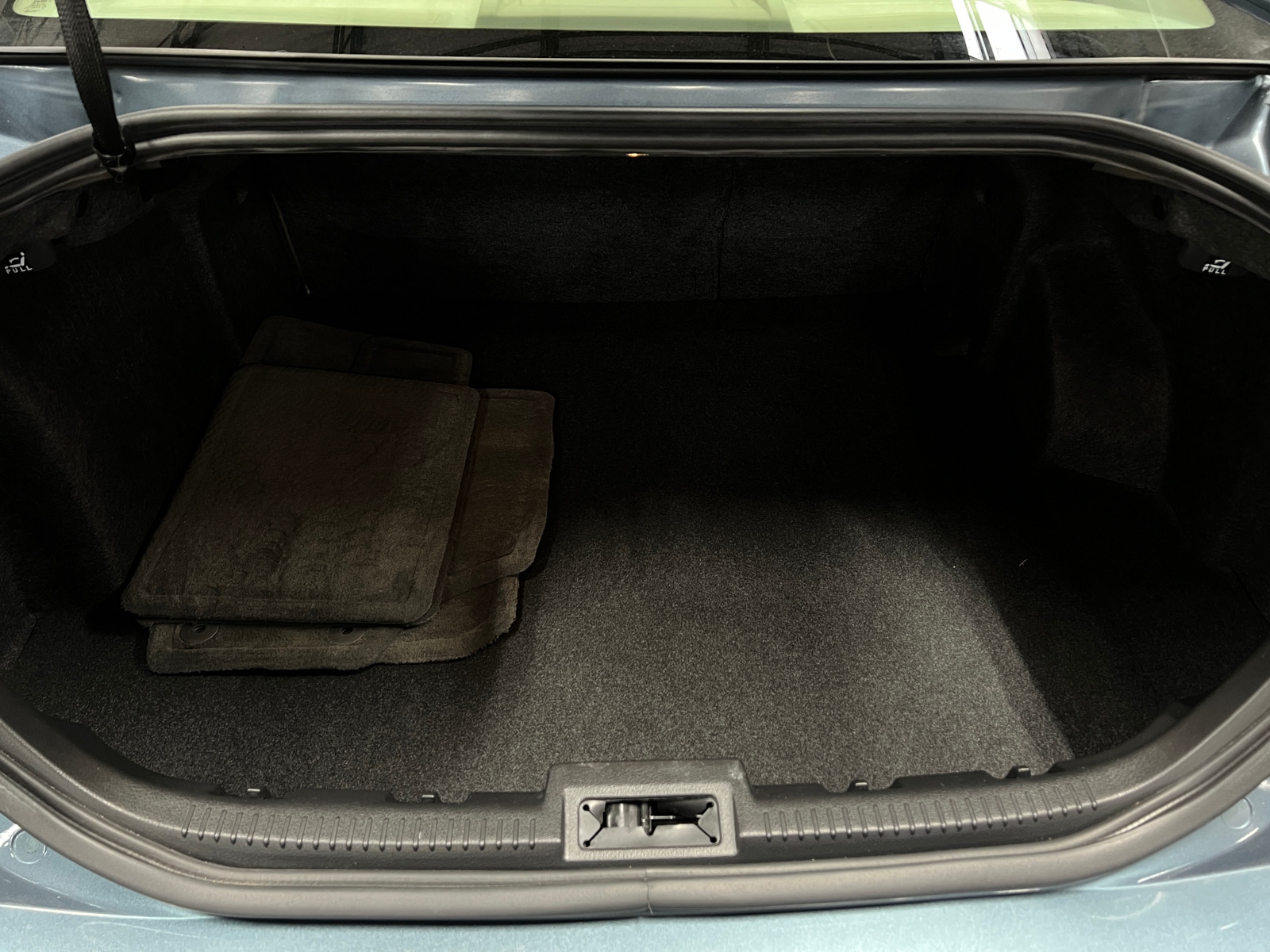Thumbnail: 2012 Lincoln MKZ - 6