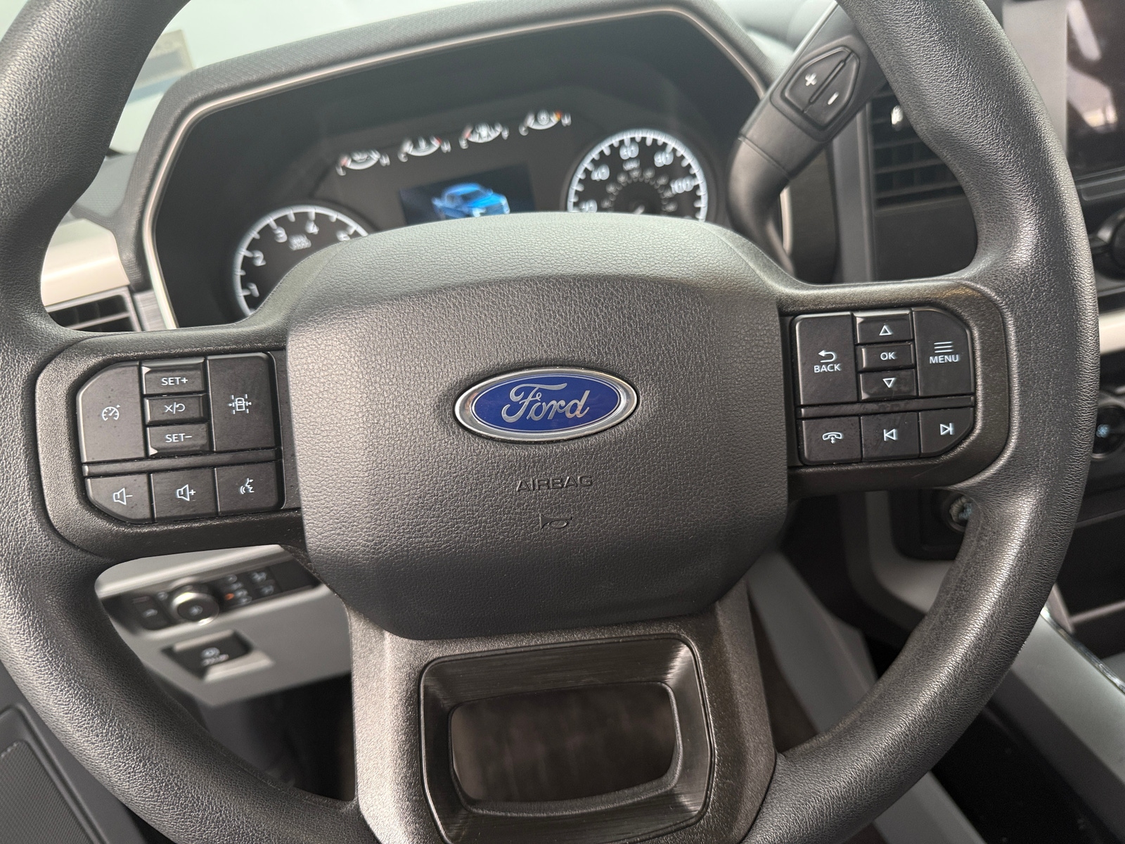Thumbnail: 2021 Ford Econoline - 5