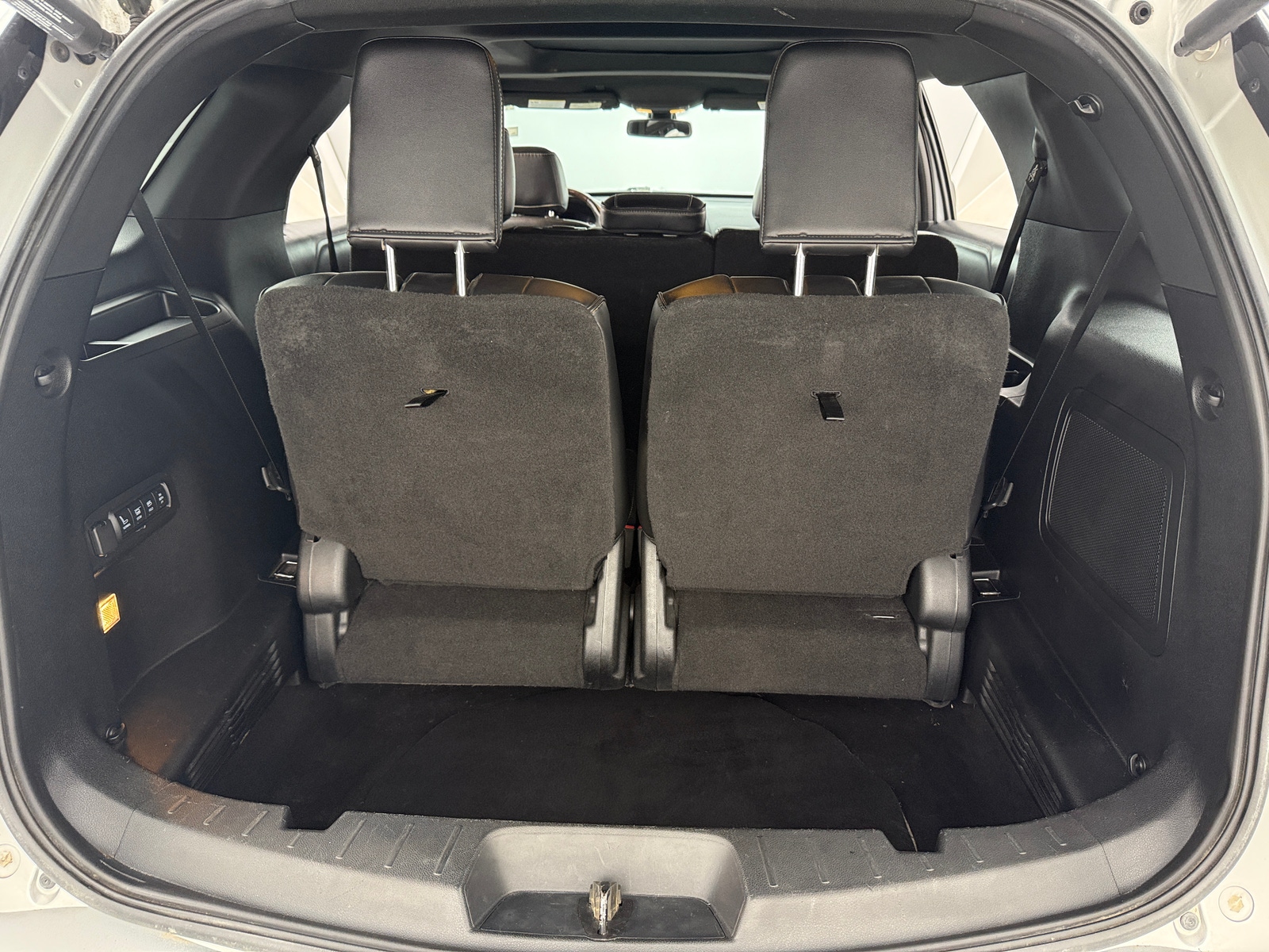 Thumbnail: 2017 Ford Explorer - 6