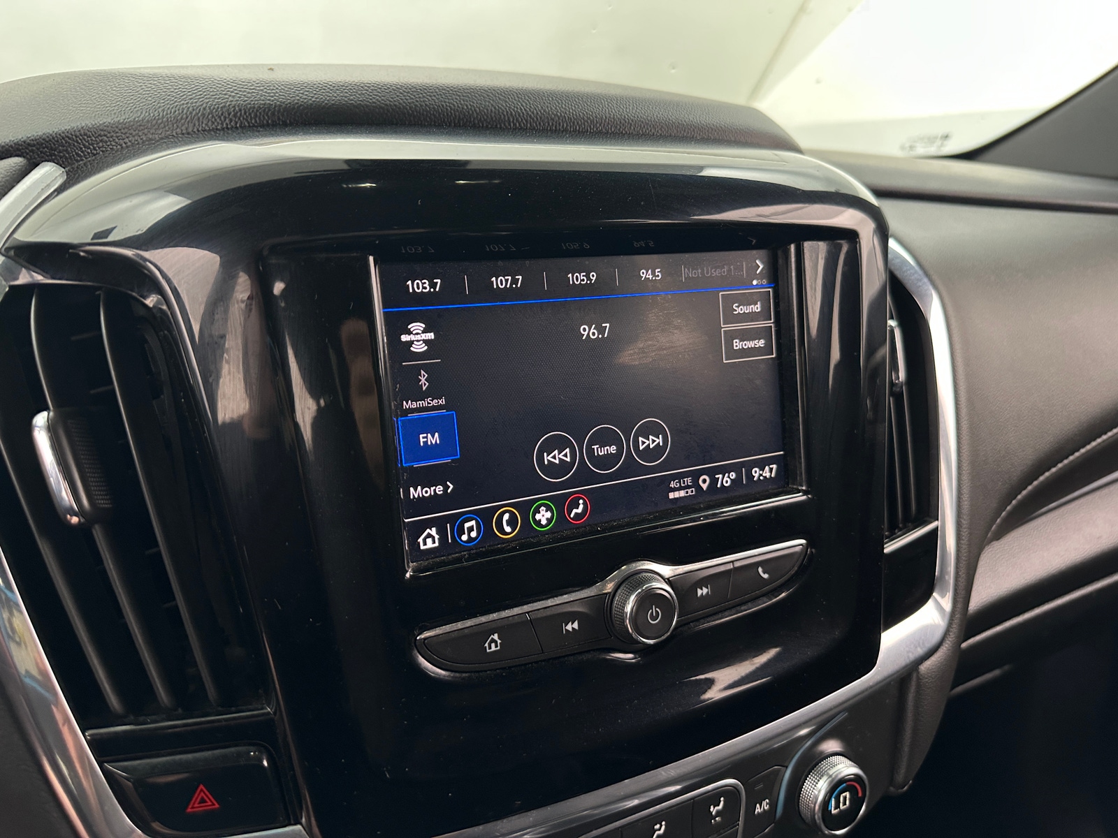 Thumbnail: 2023 Chevrolet Traverse - 4
