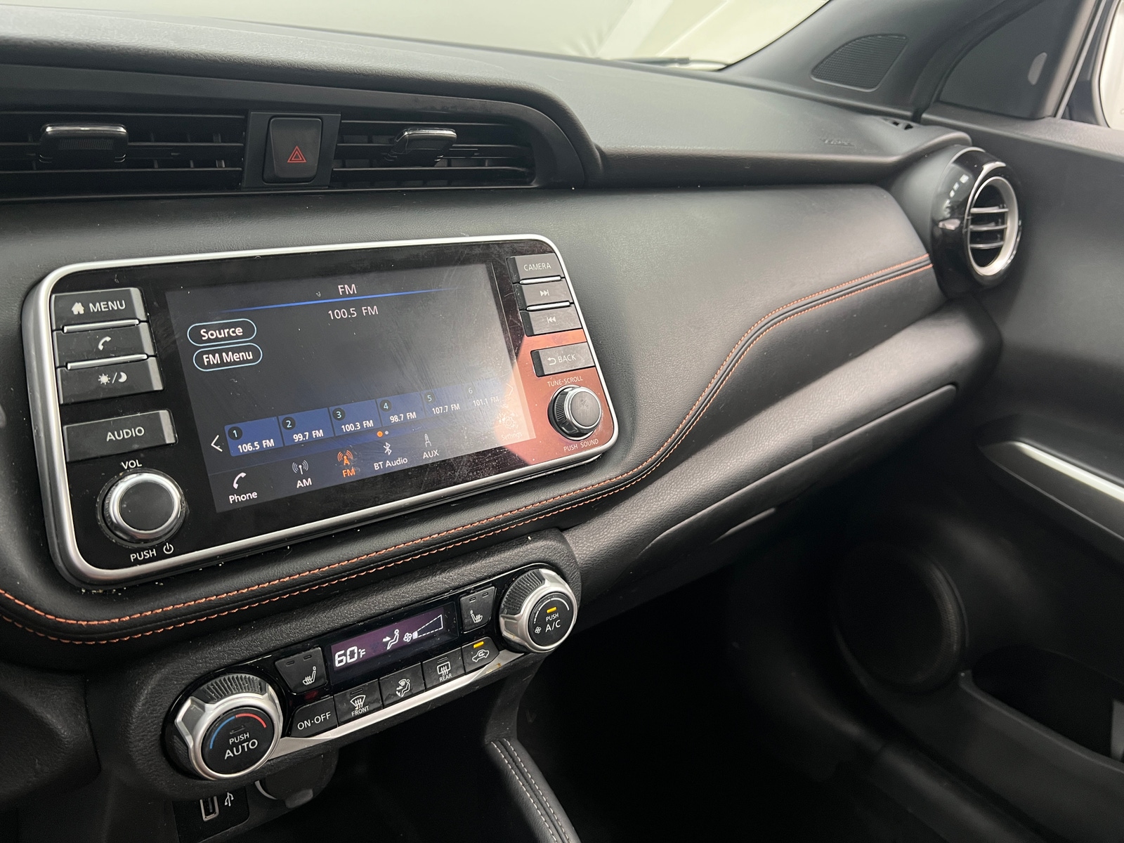 Thumbnail: 2020 Nissan Kicks - 4