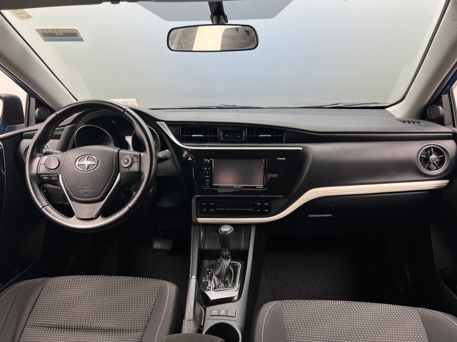 Thumbnail: 2016 Scion iM - 3