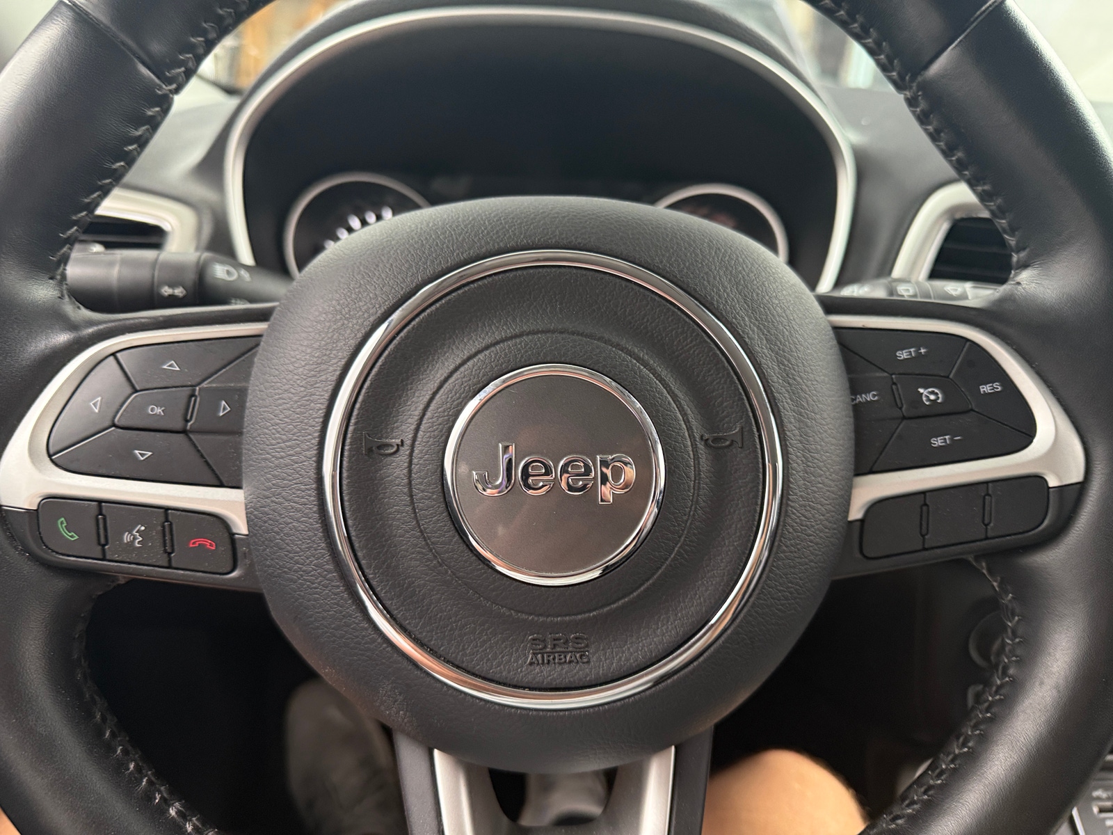 Thumbnail: 2019 Jeep Compass - 4