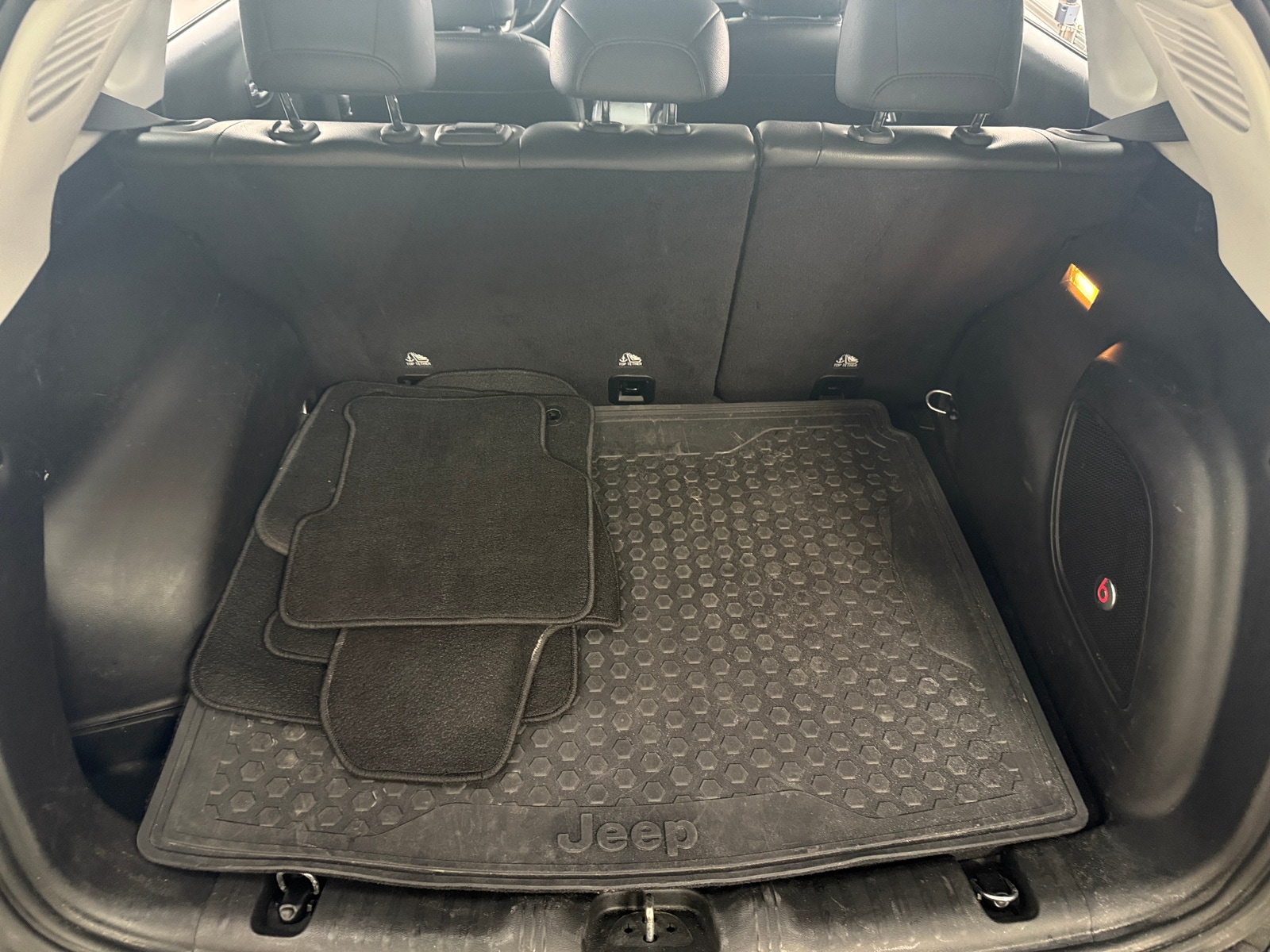 Thumbnail: 2019 Jeep Compass - 6