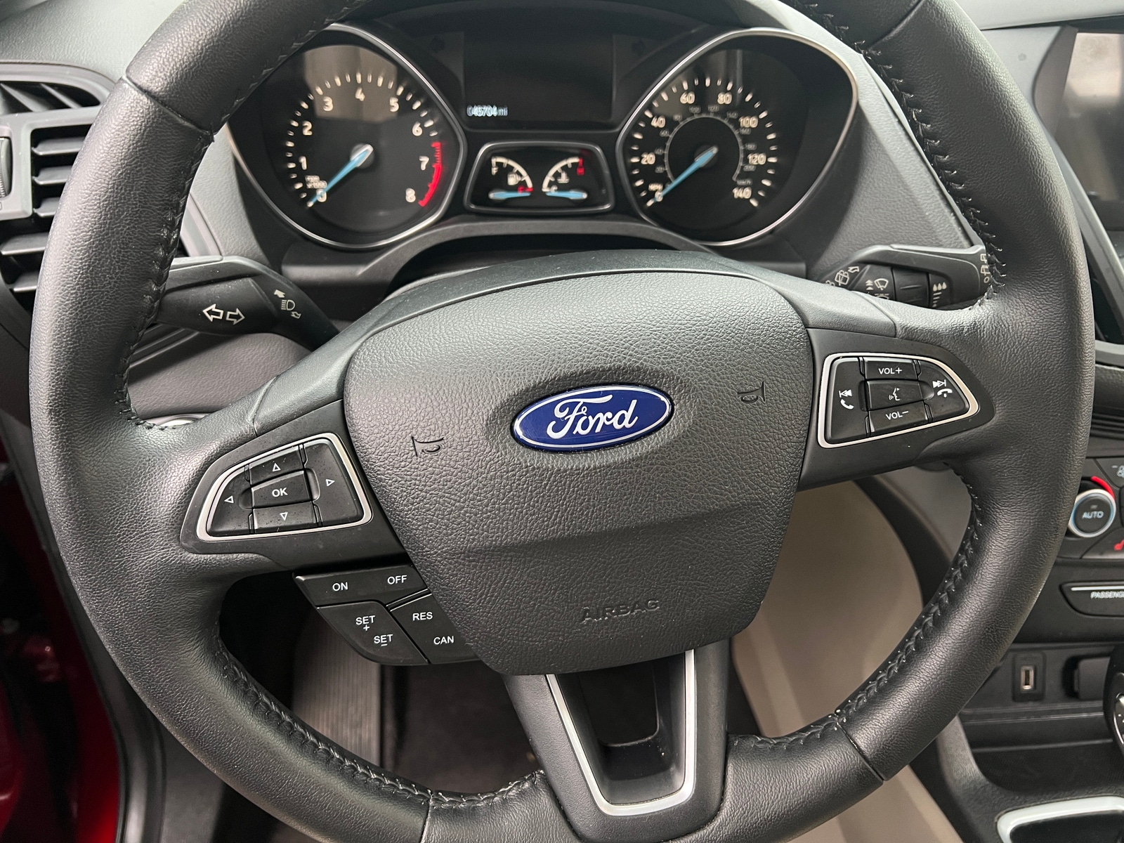 Thumbnail: 2019 Ford Escape - 4