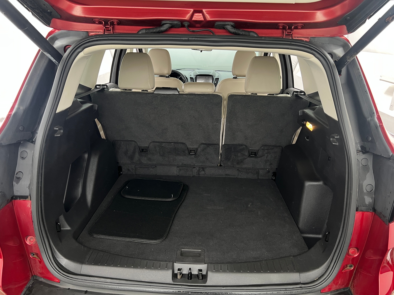 Thumbnail: 2019 Ford Escape - 6