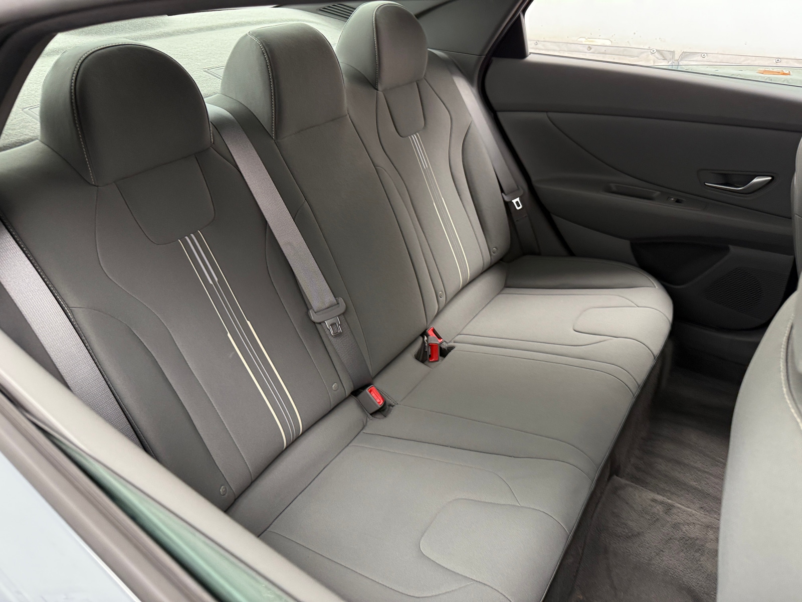 Thumbnail: 2023 Hyundai Elantra - 6