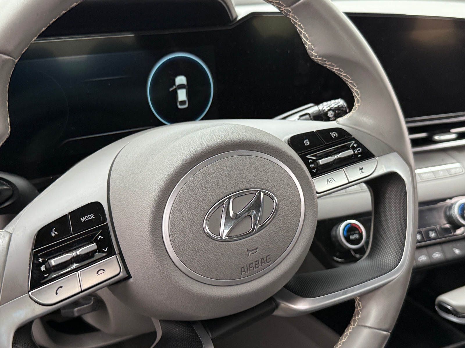 Thumbnail: 2023 Hyundai Elantra - 5