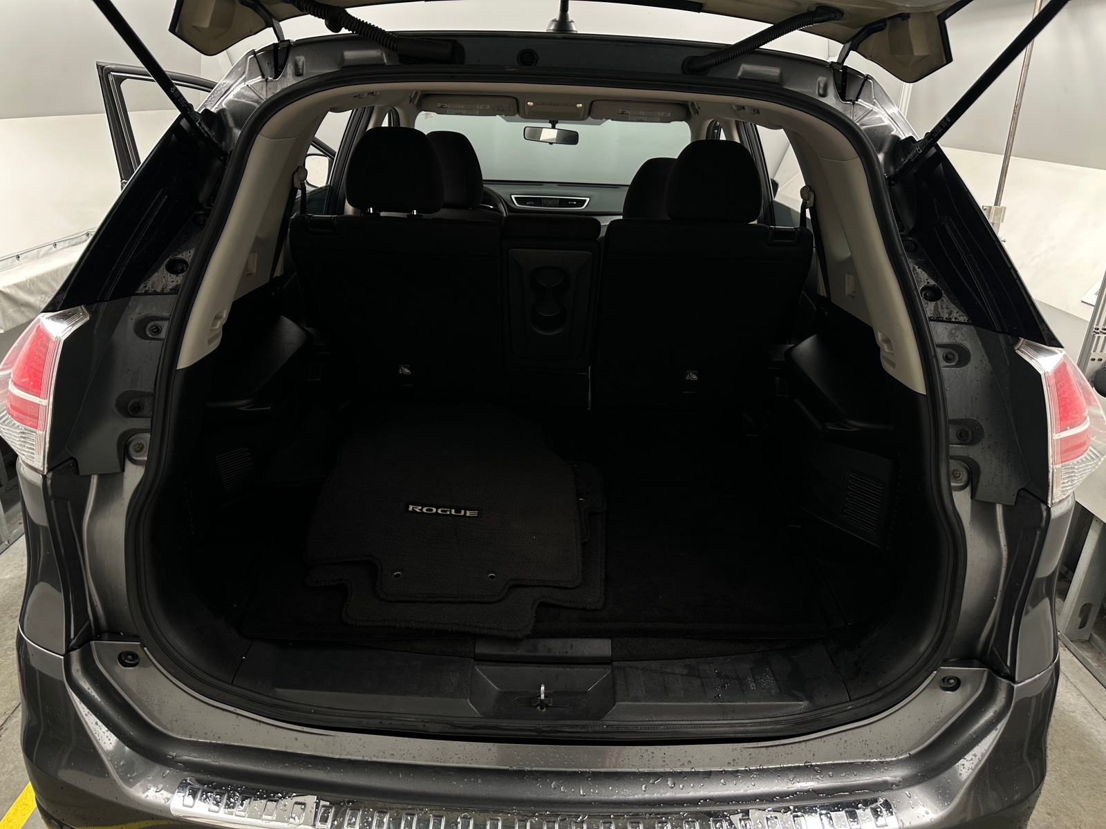 Thumbnail: 2015 Nissan Rogue - 7