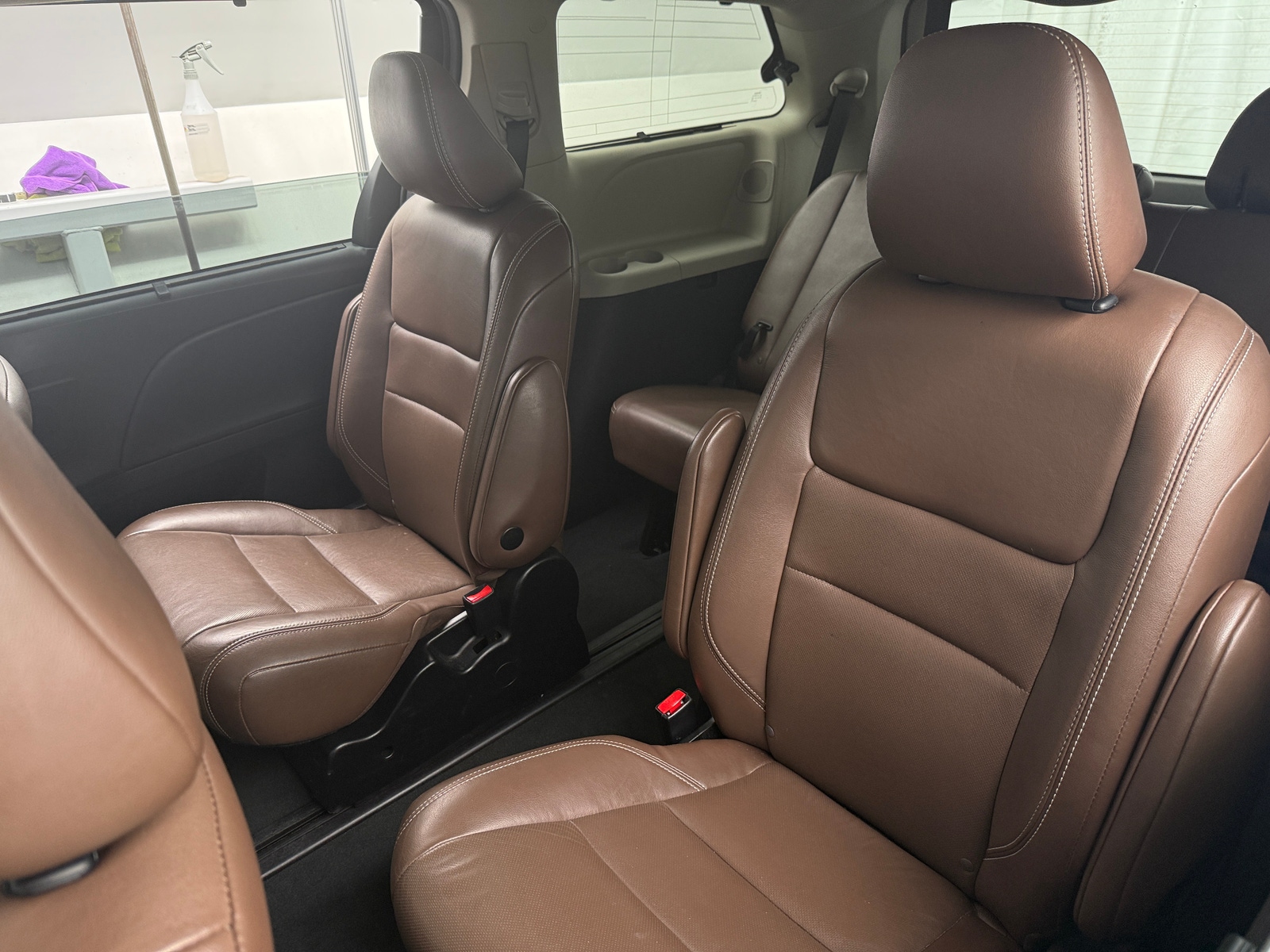 Thumbnail: 2019 Toyota Sienna - 5