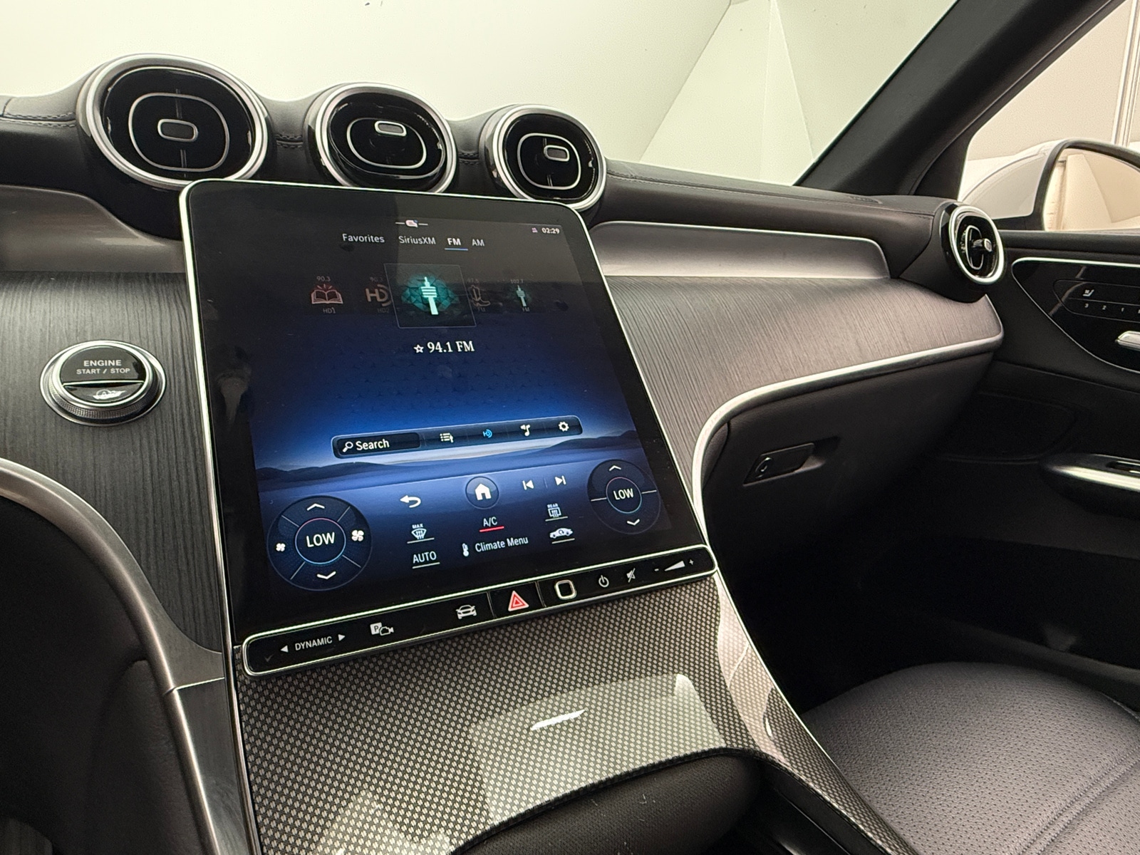 Thumbnail: 2024 Mercedes-Benz GLC - 3