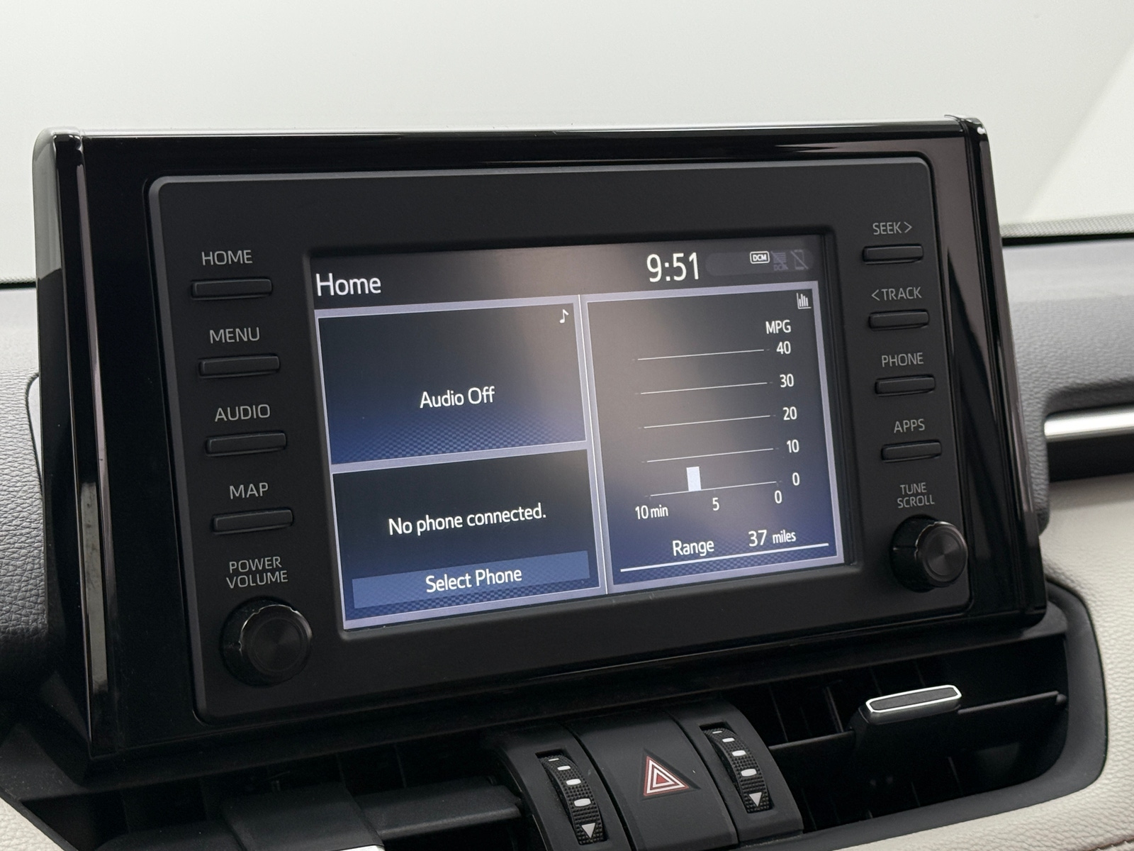 Thumbnail: 2019 Toyota RAV4 - 3