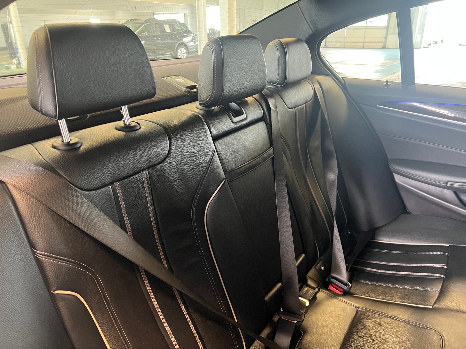 Thumbnail: 2018 BMW 5 Series - 5