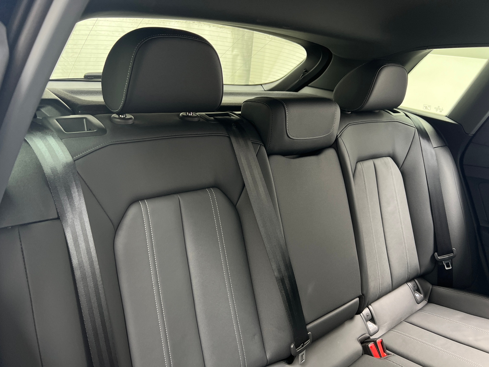 Thumbnail: 2023 Audi Q4 e-tron - 5