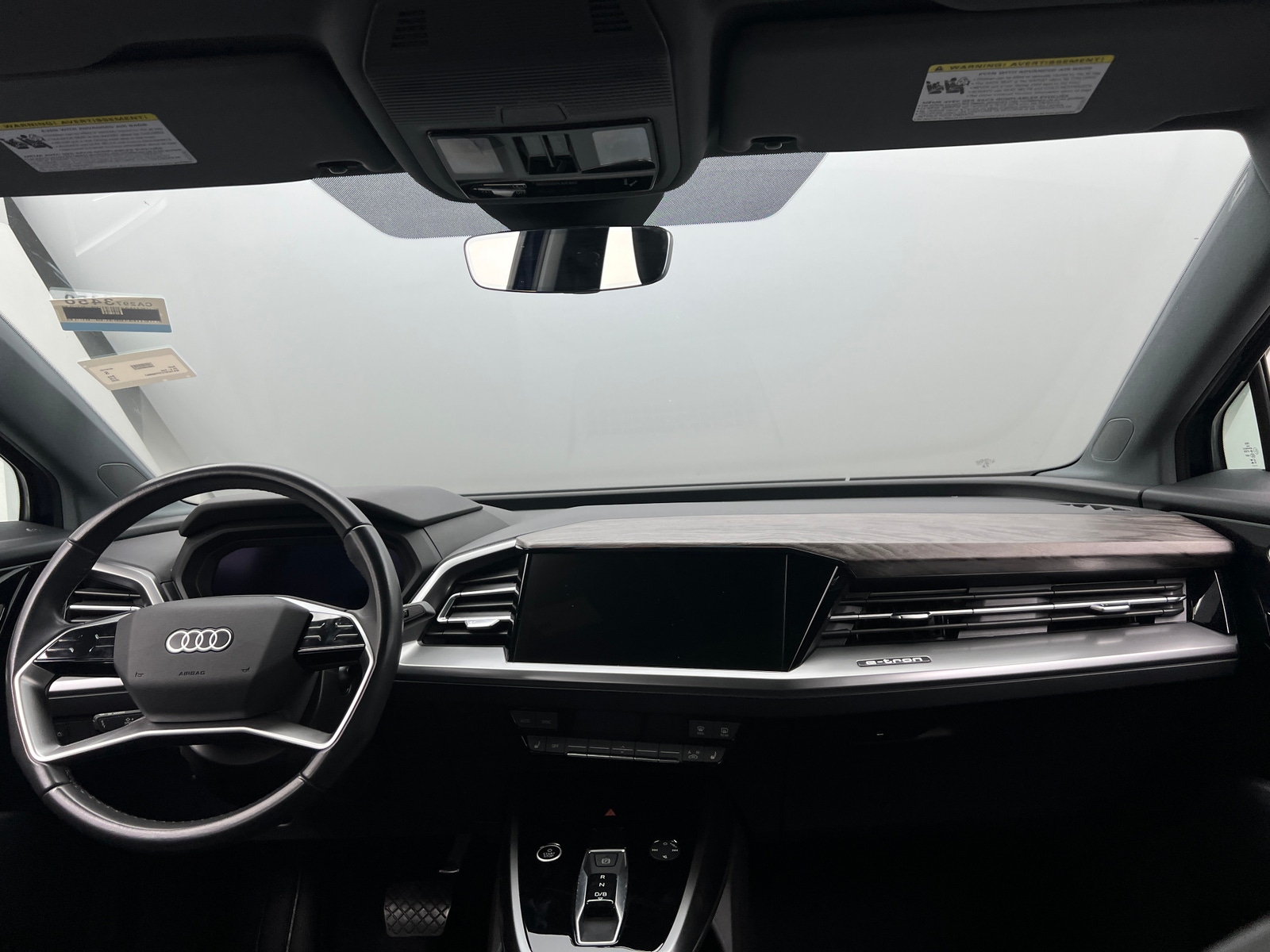 Thumbnail: 2023 Audi Q4 e-tron - 2