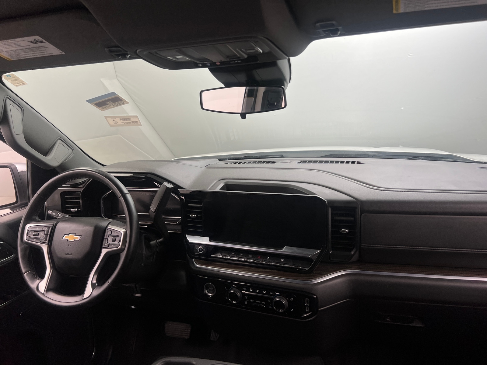 Thumbnail: 2024 Chevrolet Silverado 1500 - 3