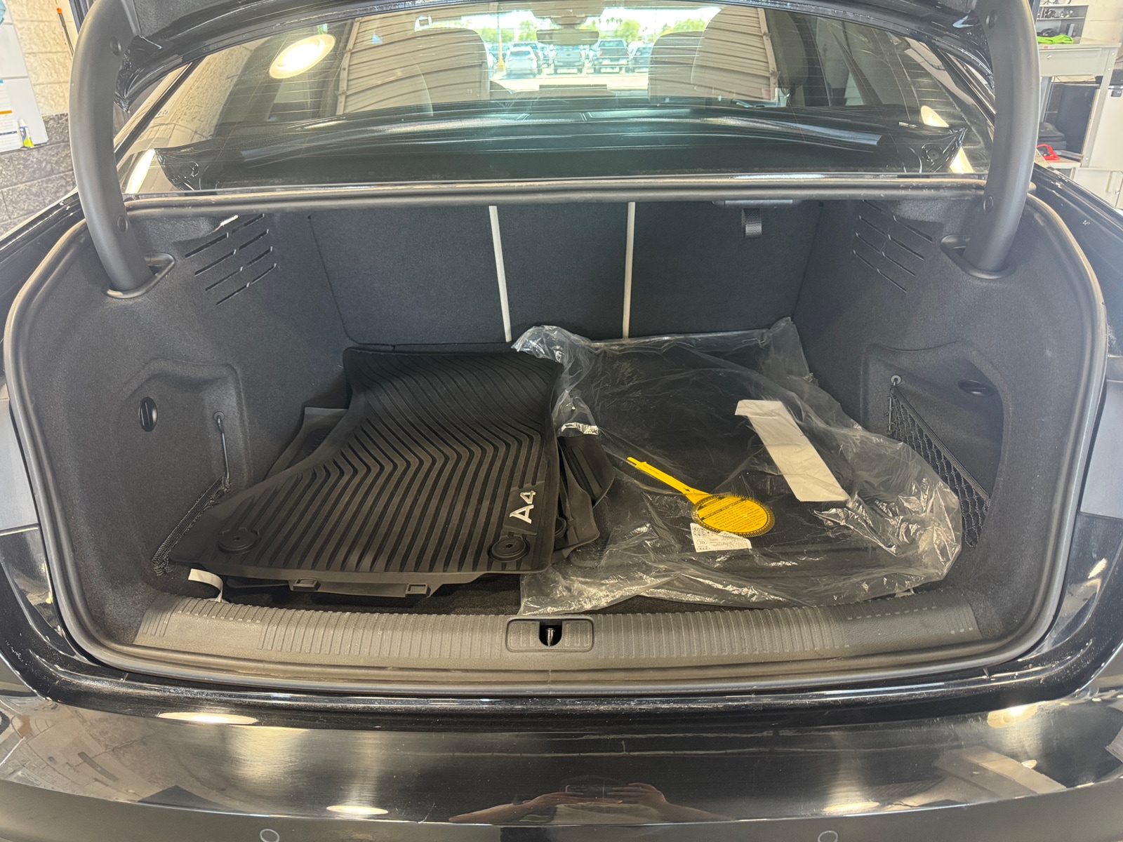 Thumbnail: 2022 Audi A4 - 6