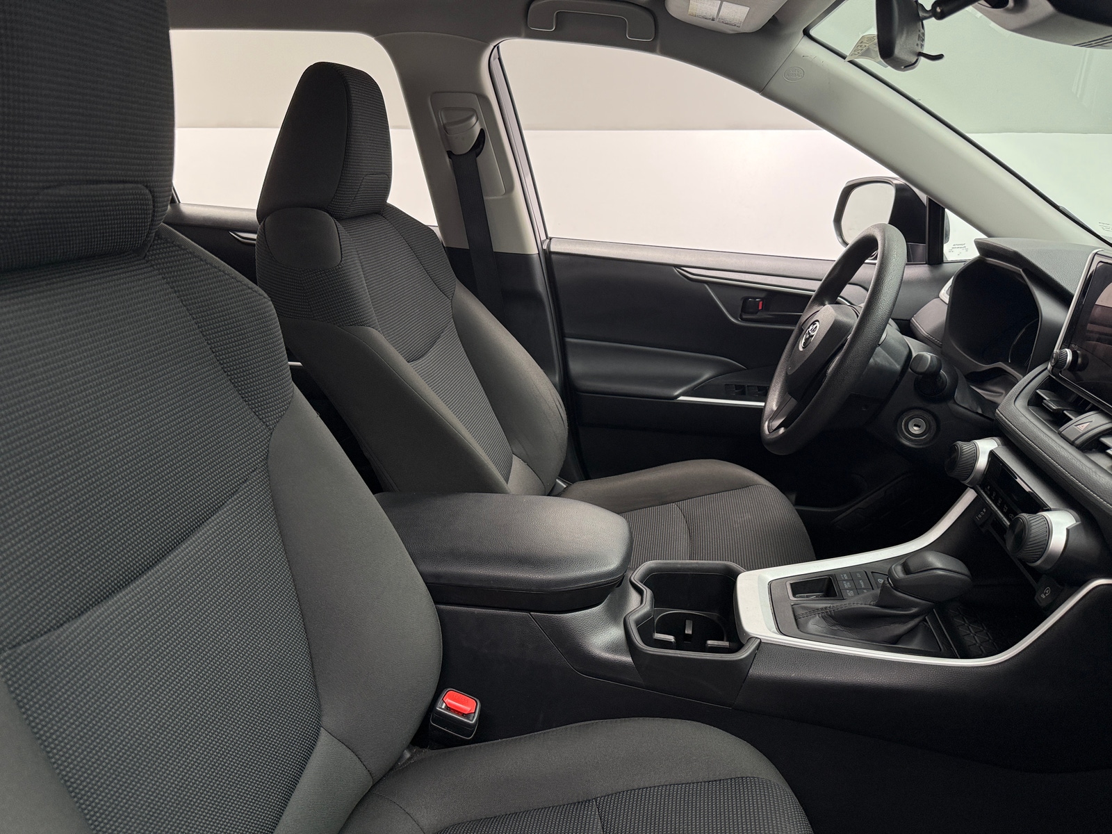 Thumbnail: 2024 Toyota RAV4 - 2