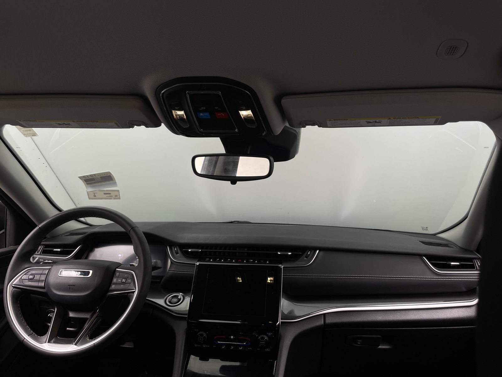 Thumbnail: 2023 Jeep Grand Cherokee - 3