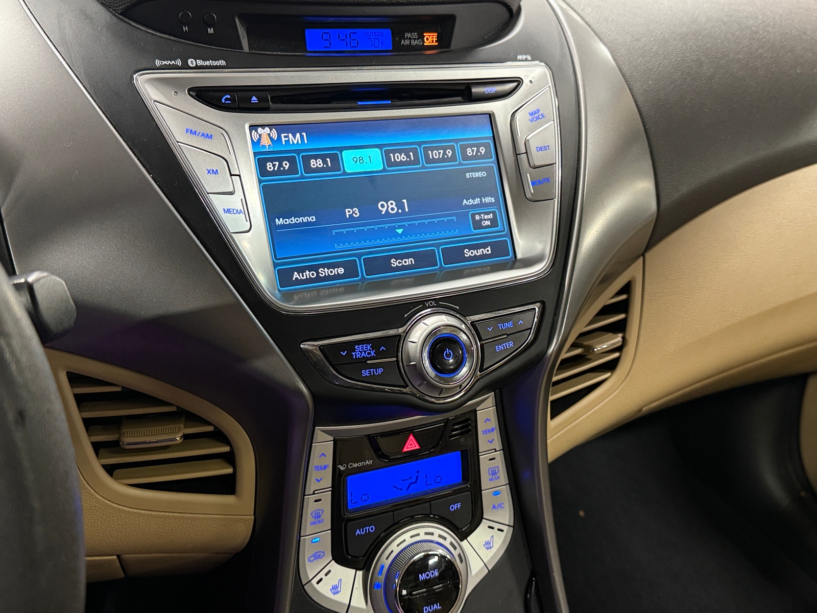 Thumbnail: 2013 Hyundai Elantra - 3
