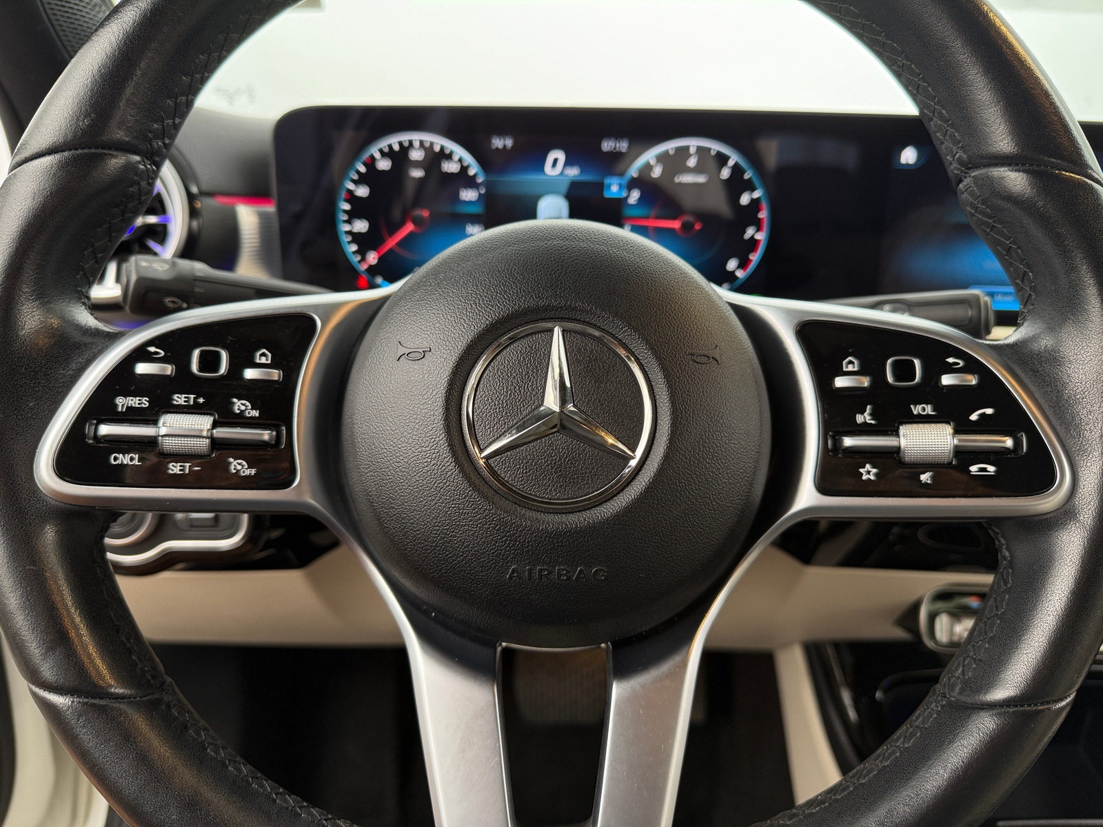 Thumbnail: 2022 Mercedes-Benz A-Class - 4