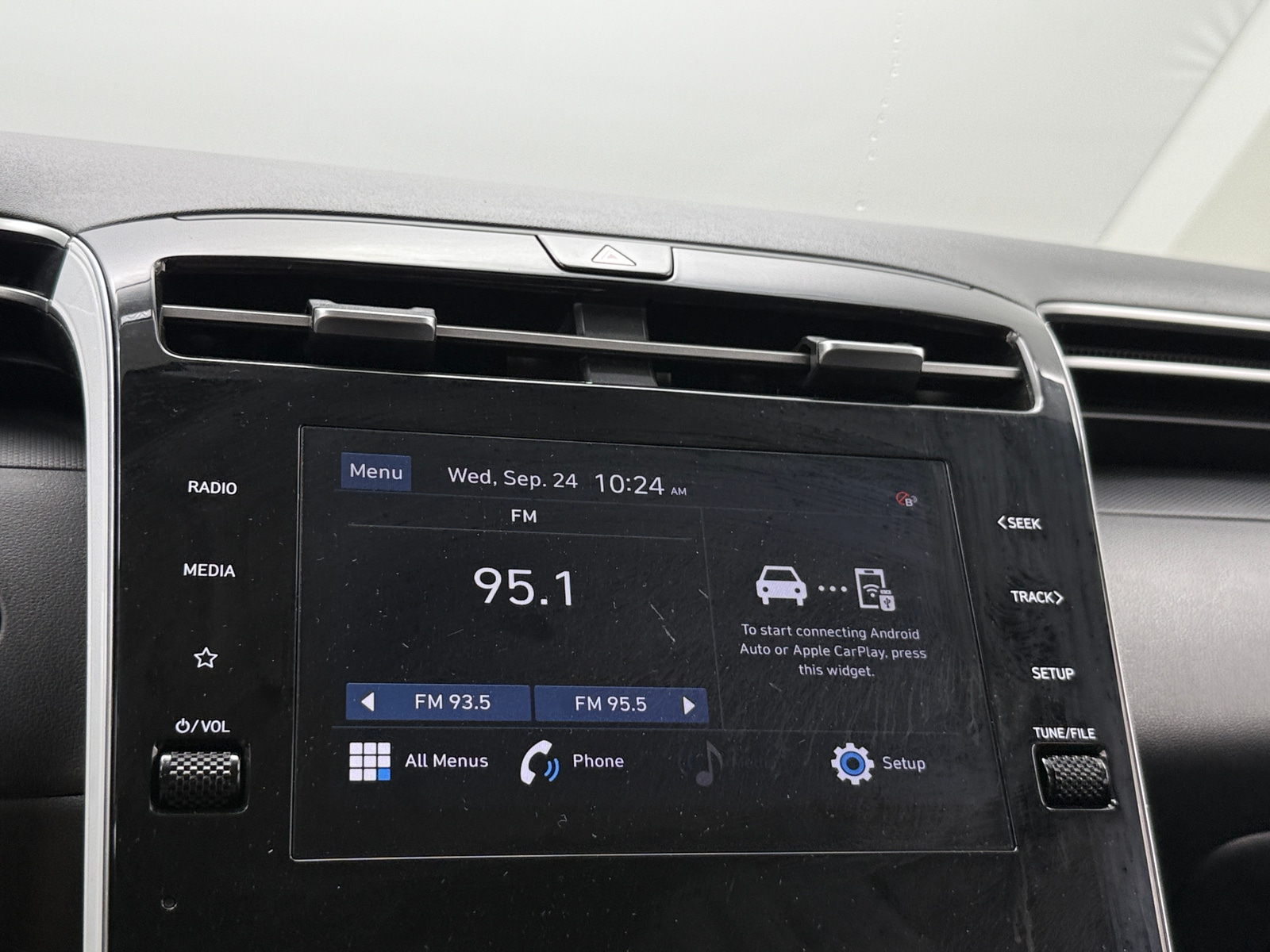 Thumbnail: 2024 Hyundai Tucson - 4