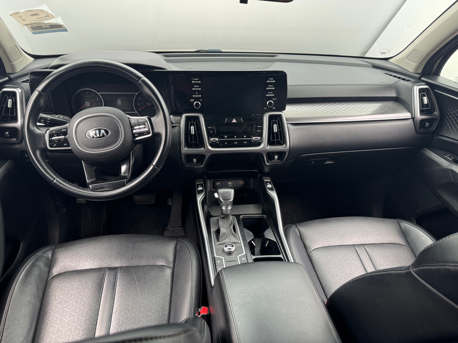 Thumbnail: 2021 Kia Sorento - 2