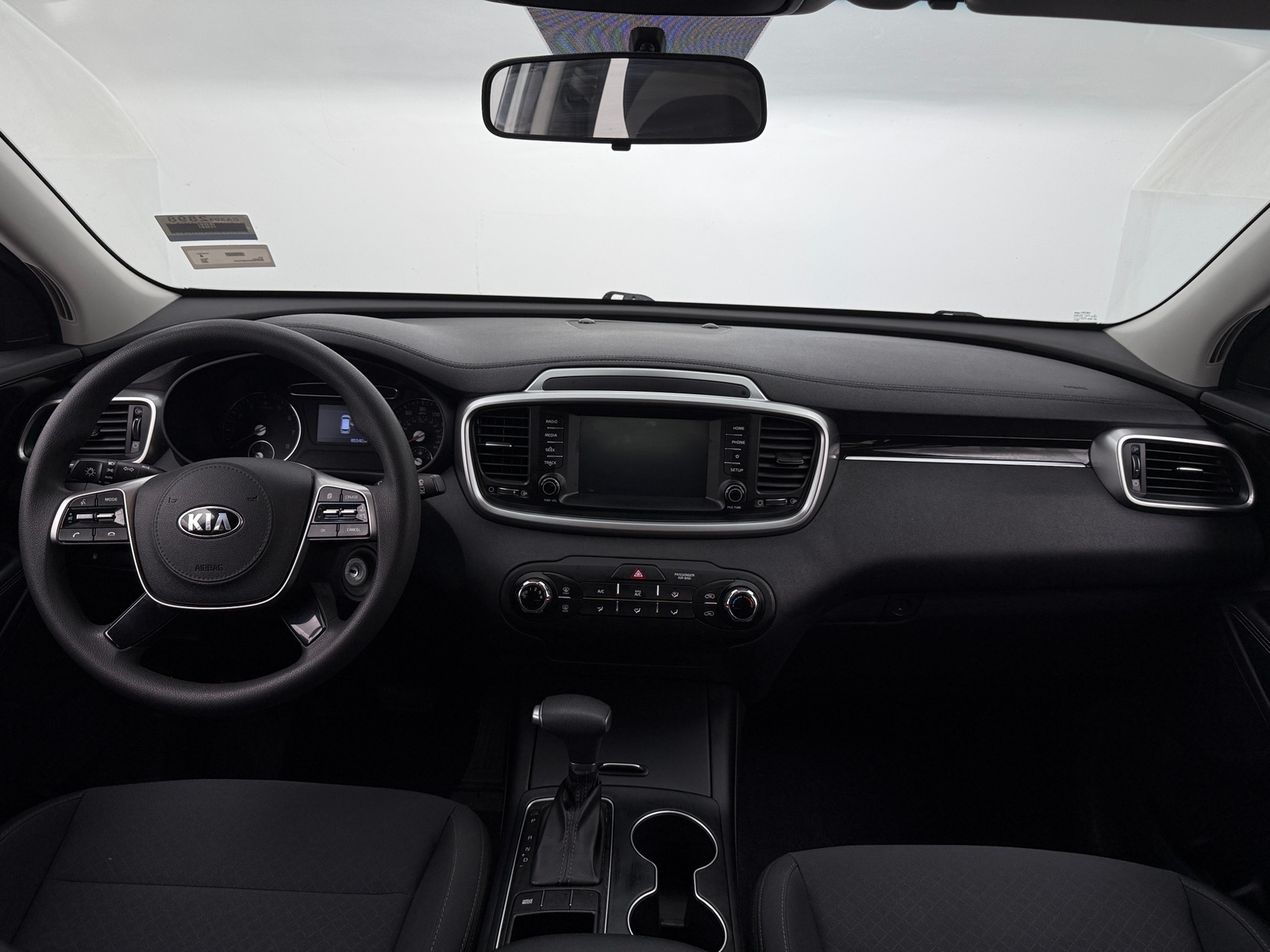 Thumbnail: 2020 Kia Sorento - 3