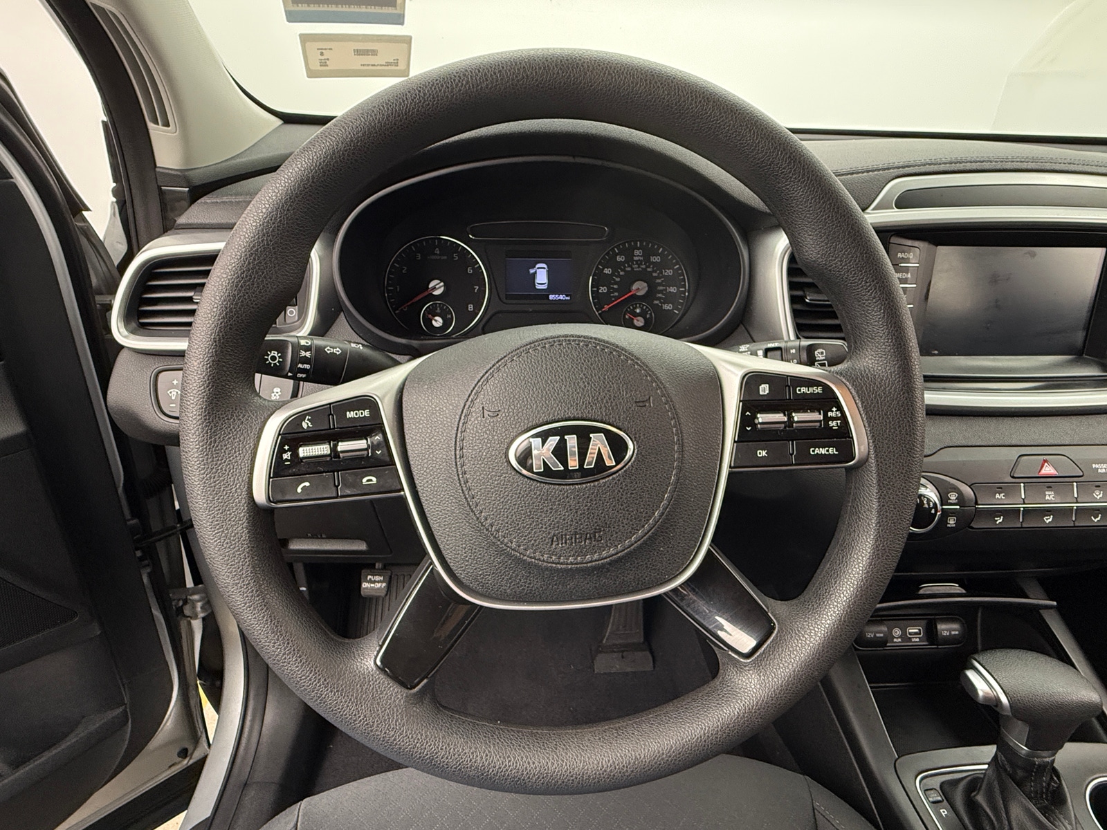 Thumbnail: 2020 Kia Sorento - 5