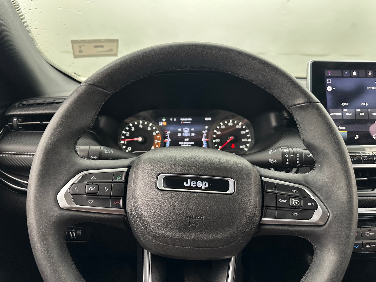 Thumbnail: 2022 Jeep Compass - 4
