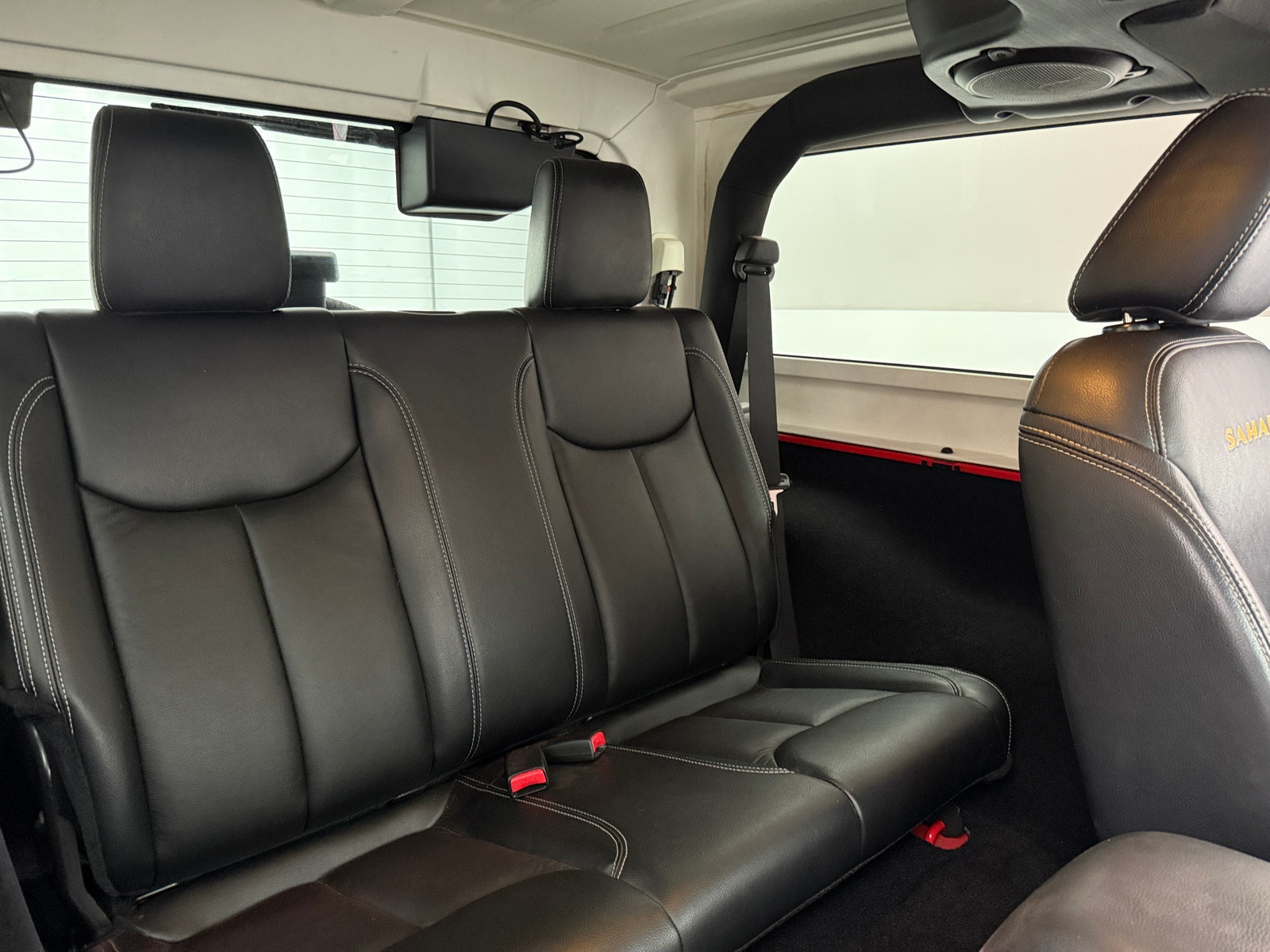 Thumbnail: 2013 Jeep Wrangler - 6