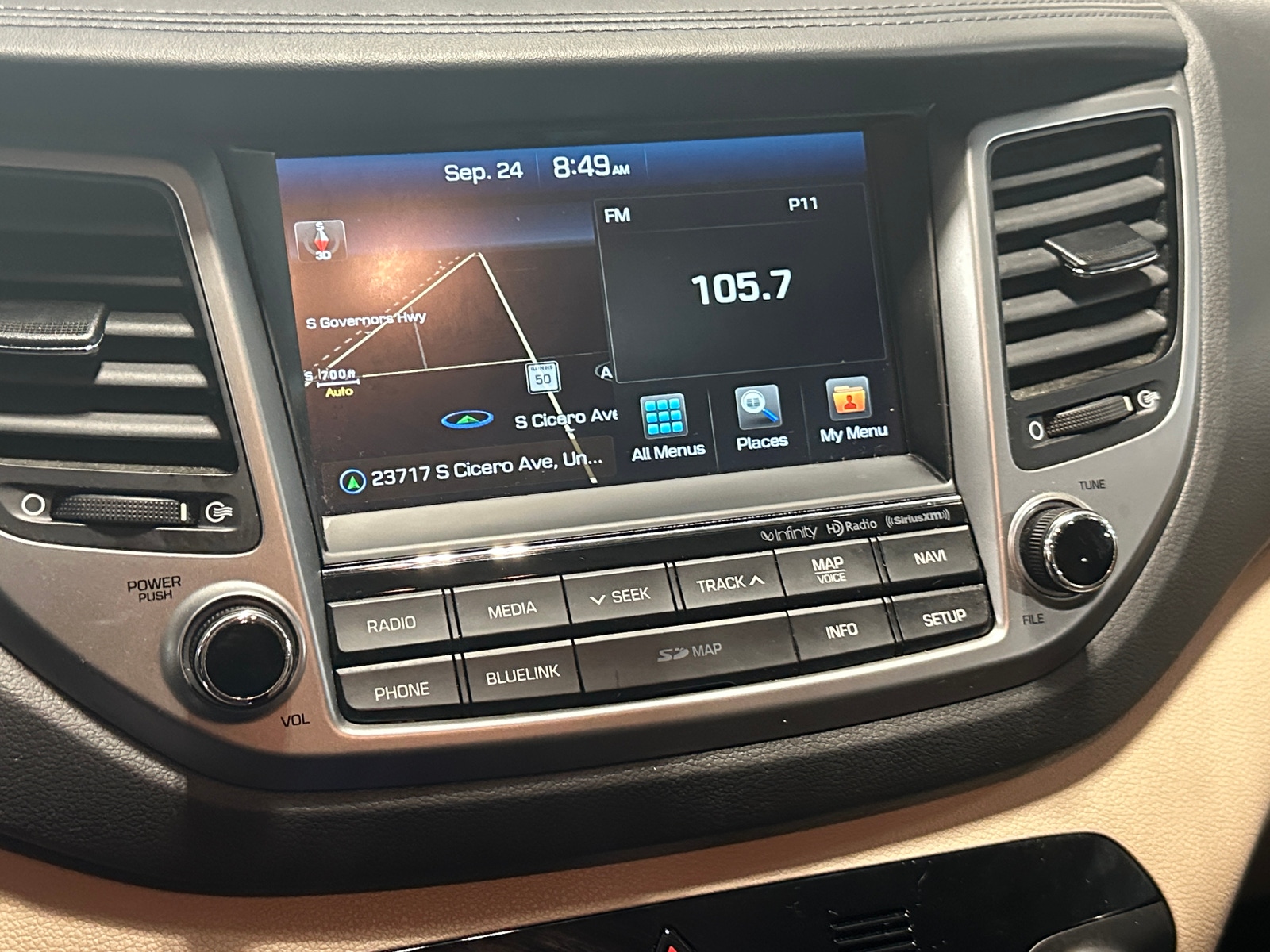 Thumbnail: 2017 Hyundai Tucson - 3