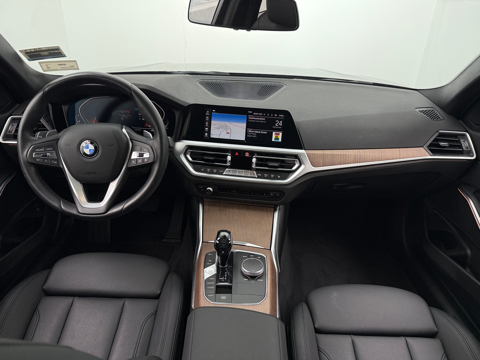 Thumbnail: 2020 BMW 3 Series - 2