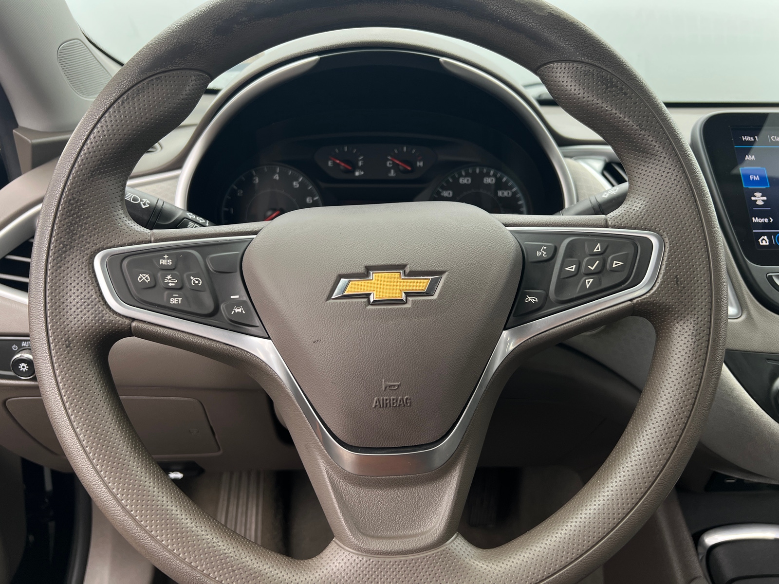 Thumbnail: 2023 Chevrolet Malibu - 5