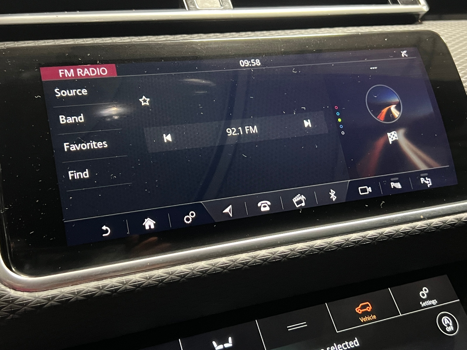 Thumbnail: 2019 Land Rover Range Rover Velar - 3