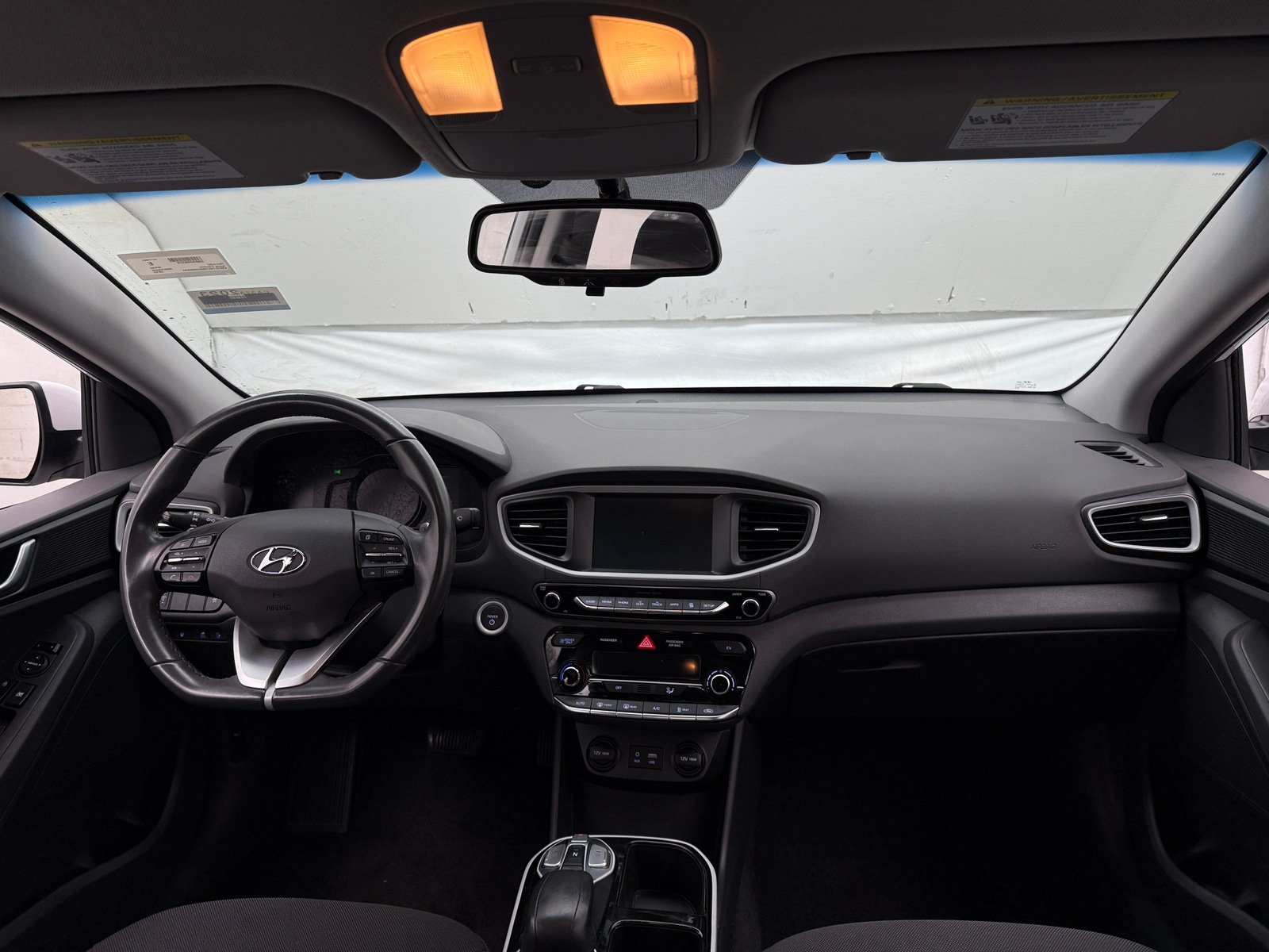 Thumbnail: 2019 Hyundai Ioniq - 3
