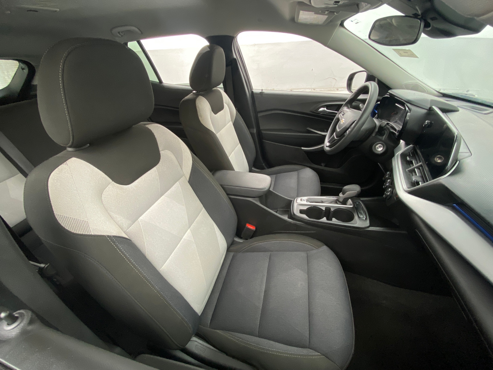 Thumbnail: 2024 Chevrolet Trax - 2