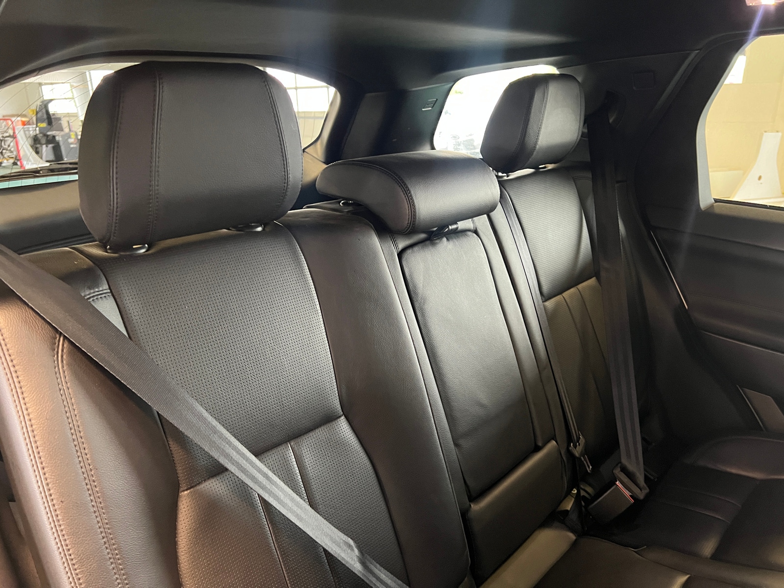 Thumbnail: 2019 Land Rover Discovery Sport - 5