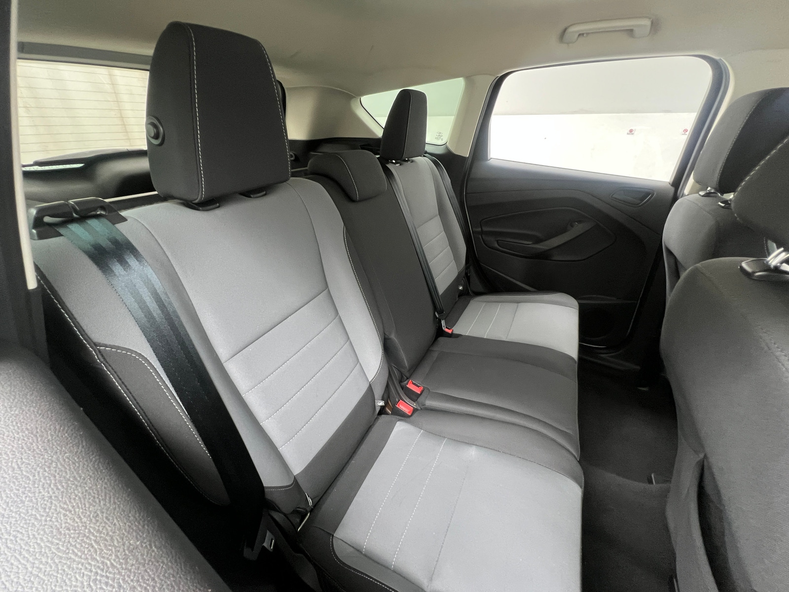 Thumbnail: 2017 Ford Escape - 6