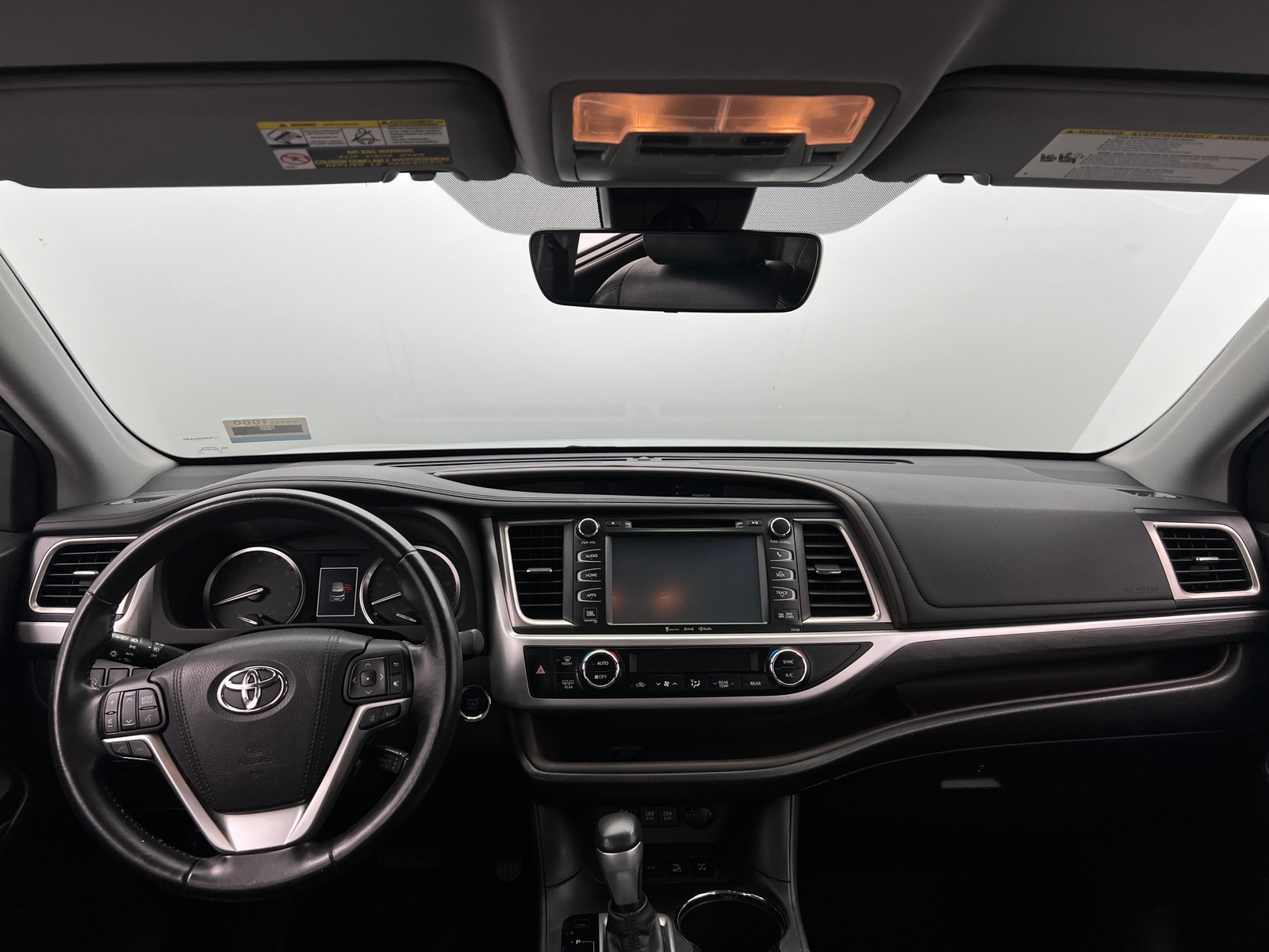 Thumbnail: 2017 Toyota Highlander - 2