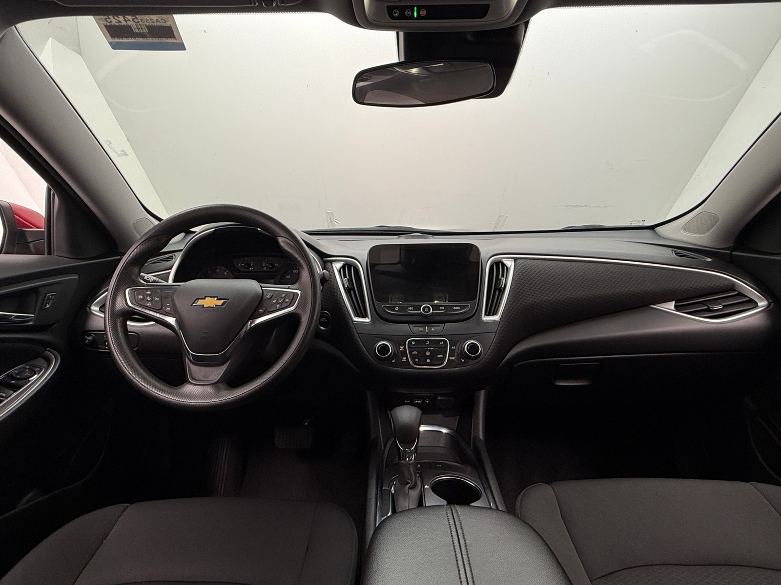 Thumbnail: 2024 Chevrolet Malibu - 3