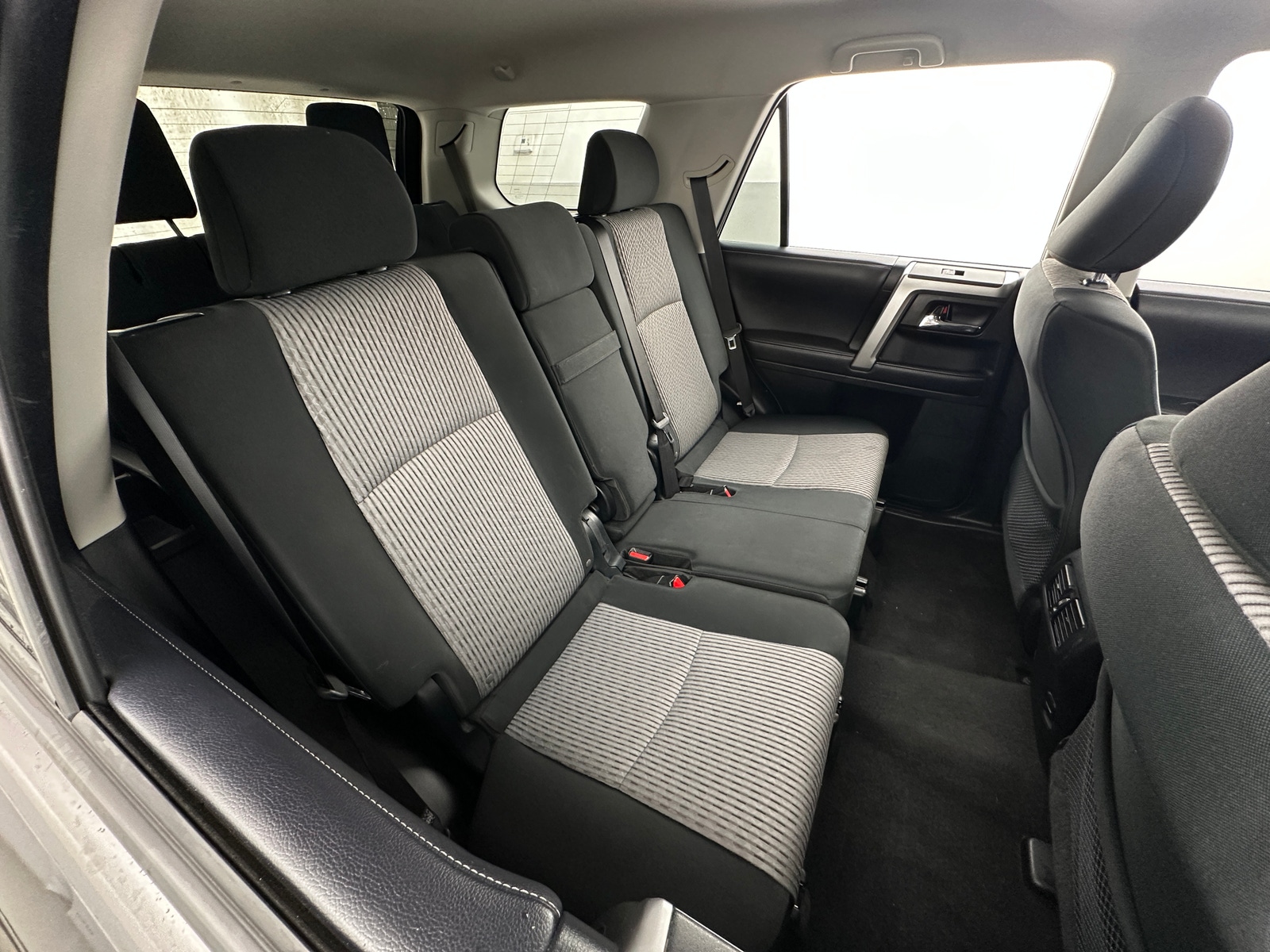 Thumbnail: 2018 Toyota 4Runner - 6