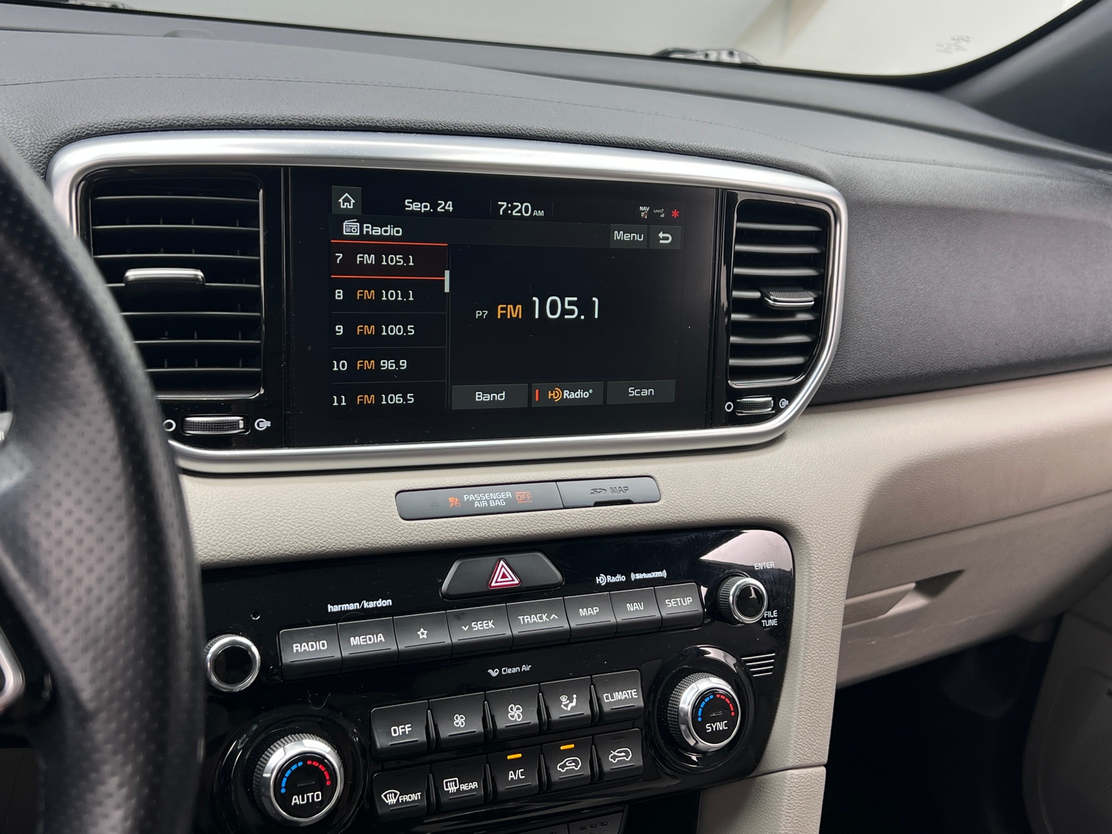 Thumbnail: 2020 Kia Sportage - 3