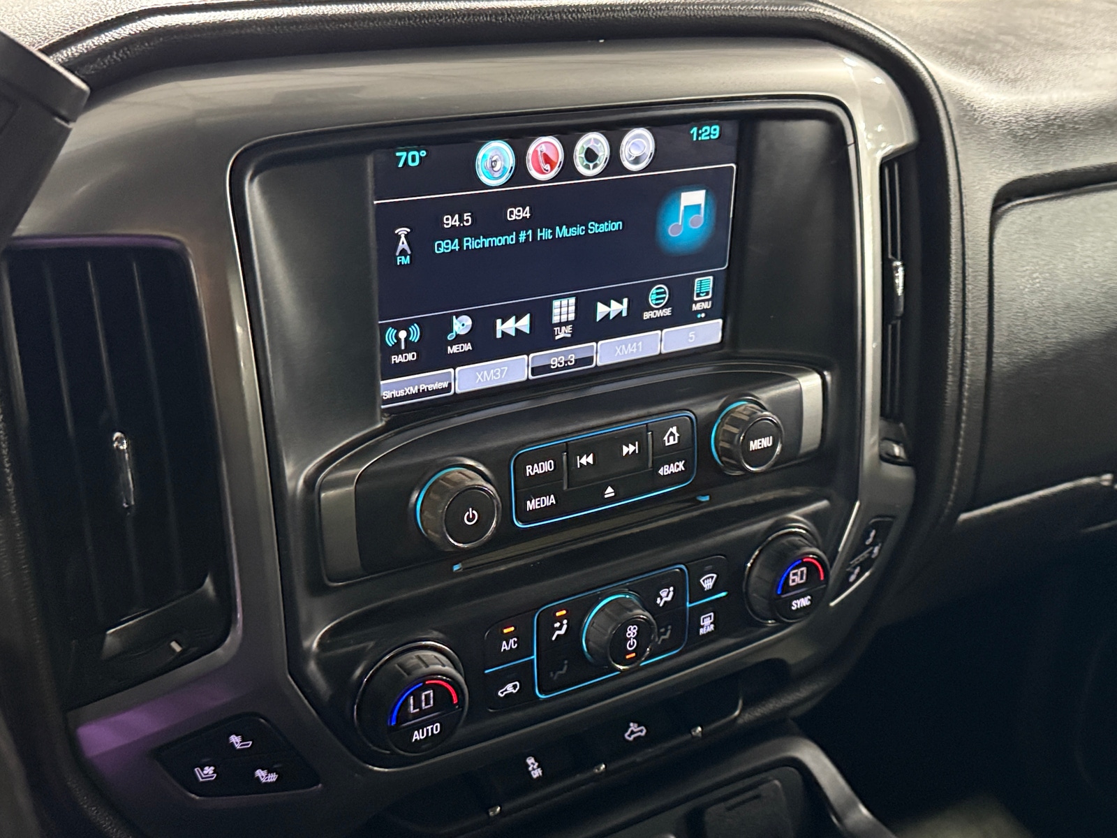 Thumbnail: 2016 Chevrolet Silverado 2500 - 3