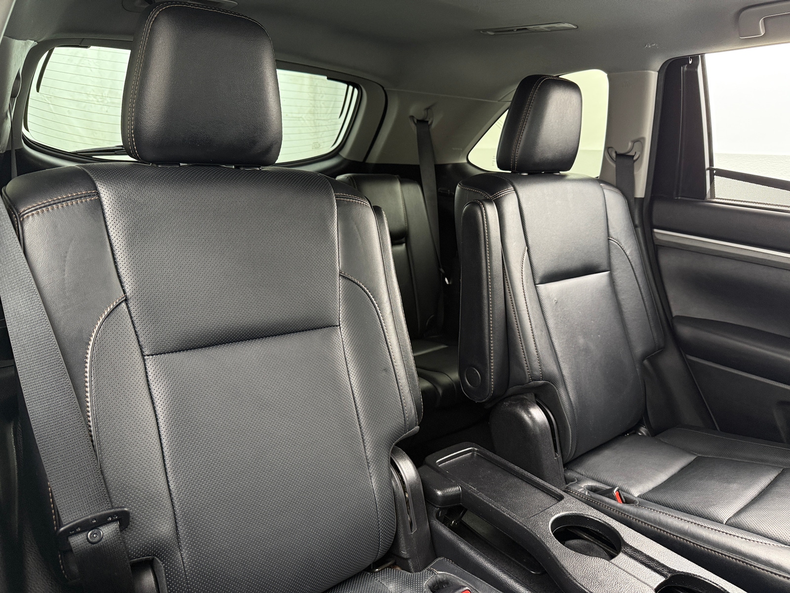 Thumbnail: 2018 Toyota Highlander - 5